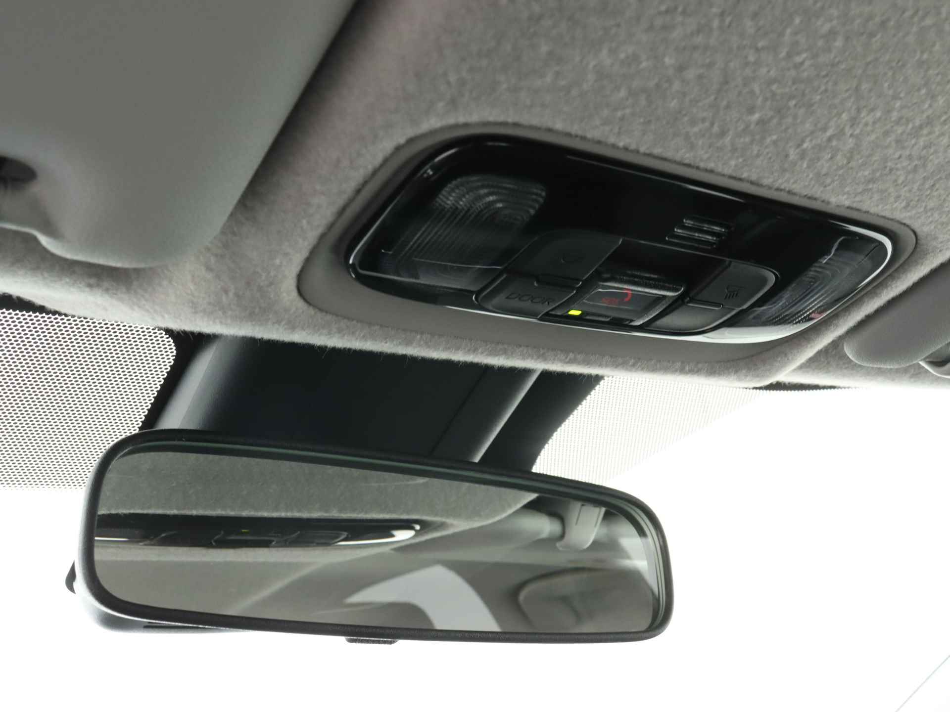 Toyota Yaris 1.5 VVT-i Dynamic | Adaptief cruise Controle | Apple CarPlay / Android auto - 27/37