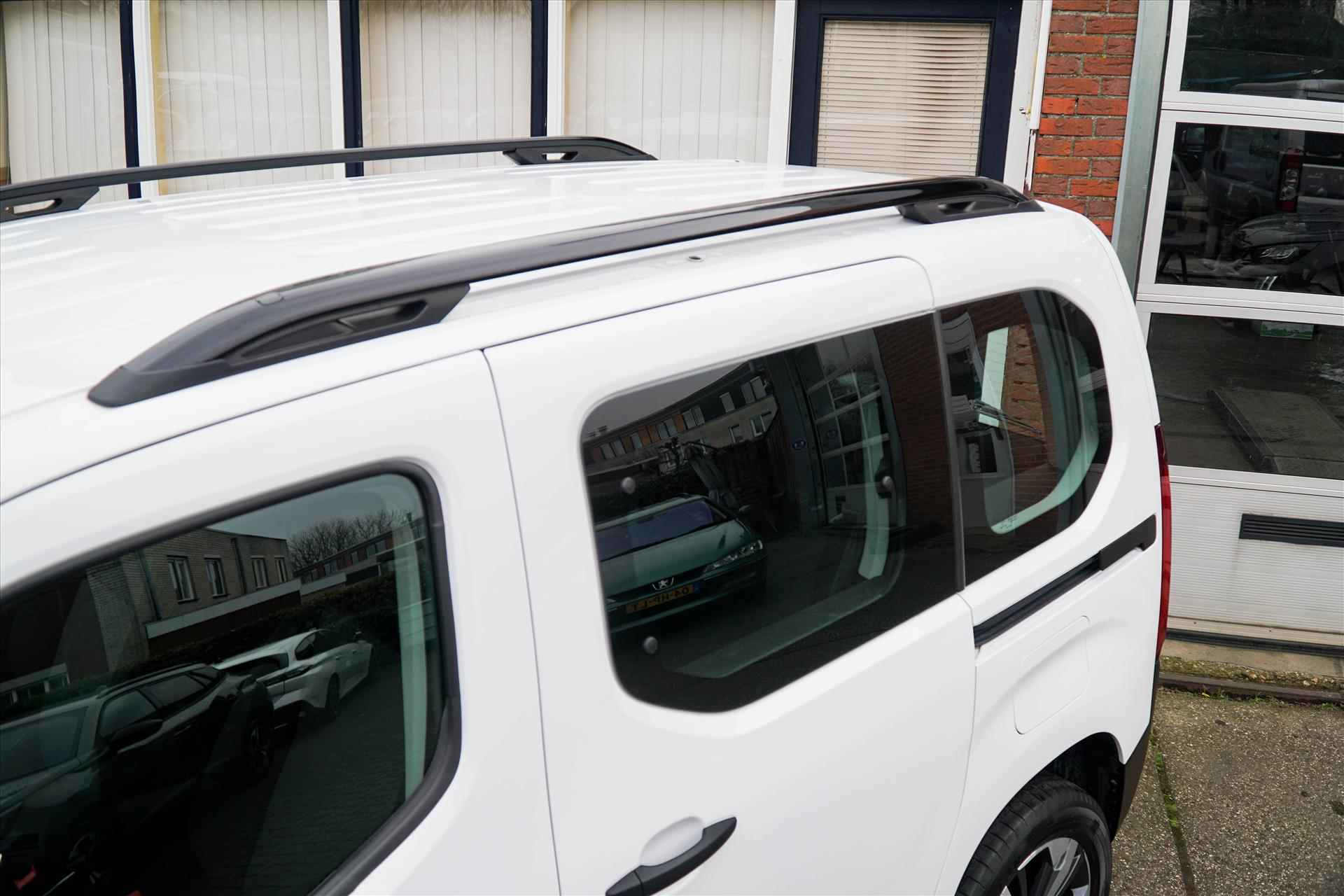 Opel Combo Life 110pk parkeerhulp, AppleCarplay - 28/30