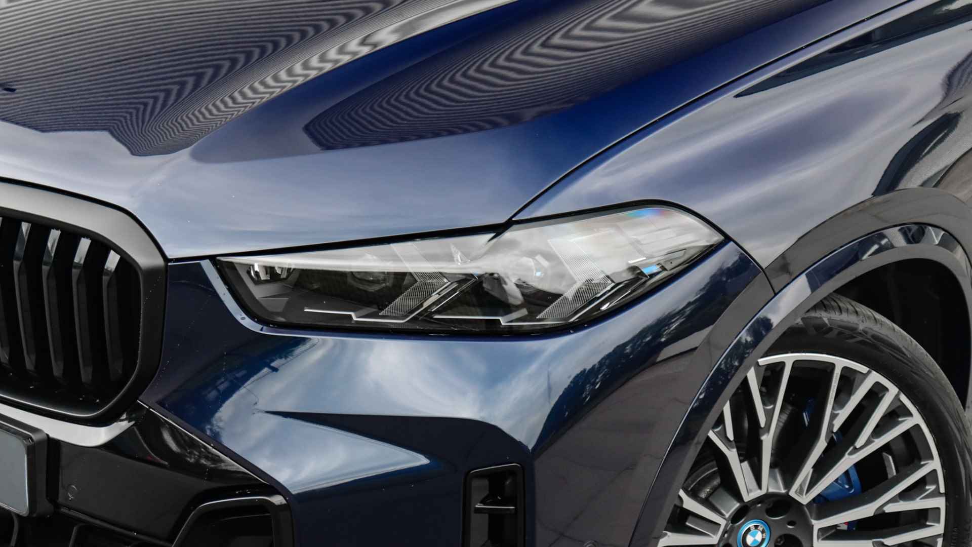 BMW X5 xDrive50e M-Sport Pro | Massage | Sky Lounge | Harman/Kardon | Soft-Close | Head-up | Trekhaak | Stoelventilatie - 22/40