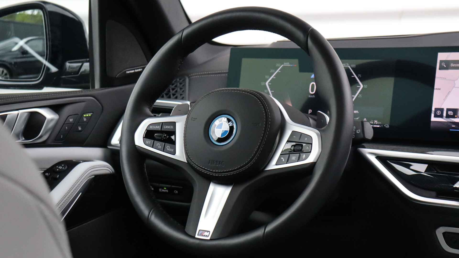 BMW X5 xDrive50e M-Sport Pro | Massage | Sky Lounge | Harman/Kardon | Soft-Close | Head-up | Trekhaak | Stoelventilatie - 37/40