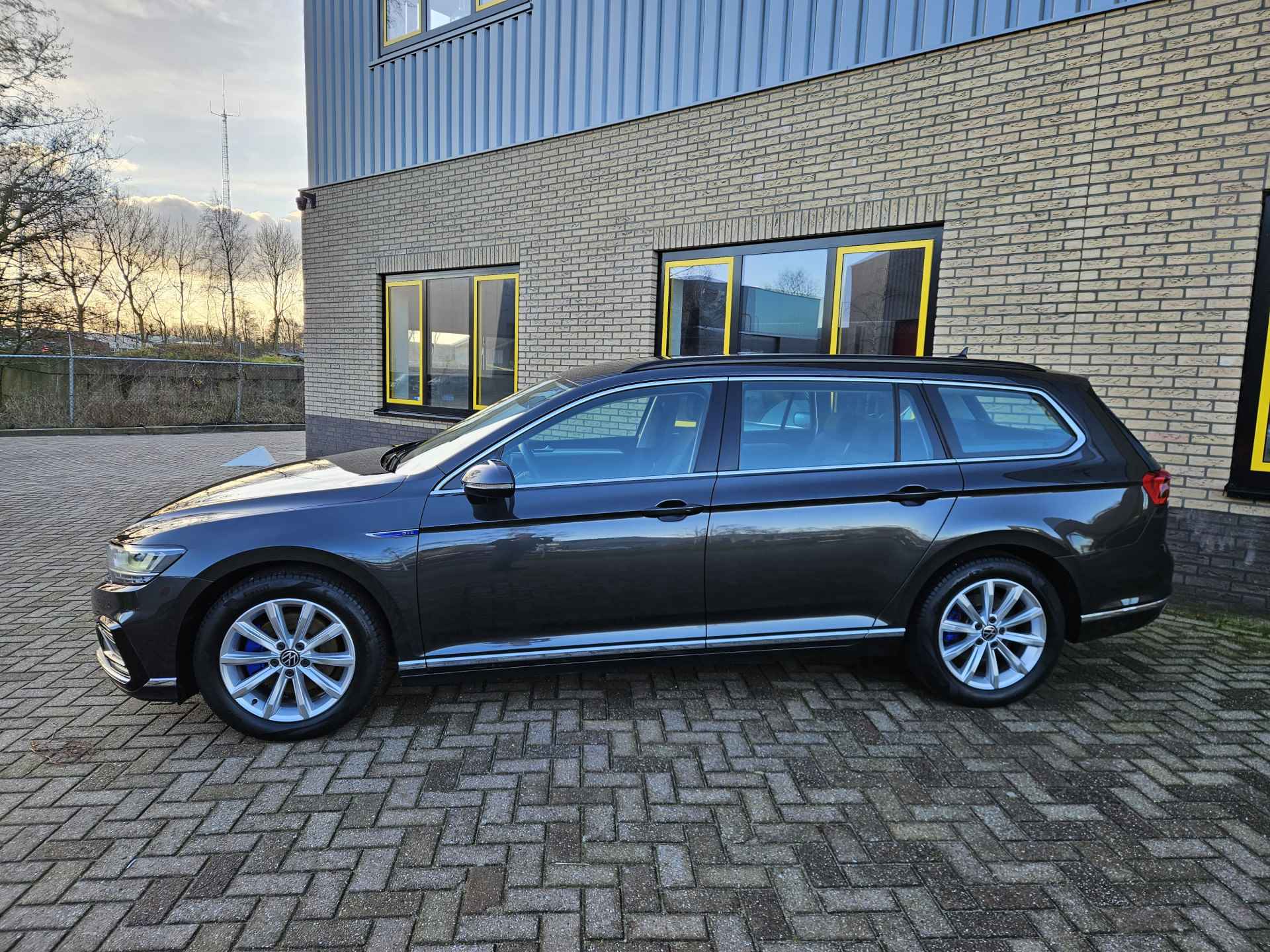 Volkswagen Passat Variant 1.4 TSI PHEV GTE Business DSG plus Pro - 5/36