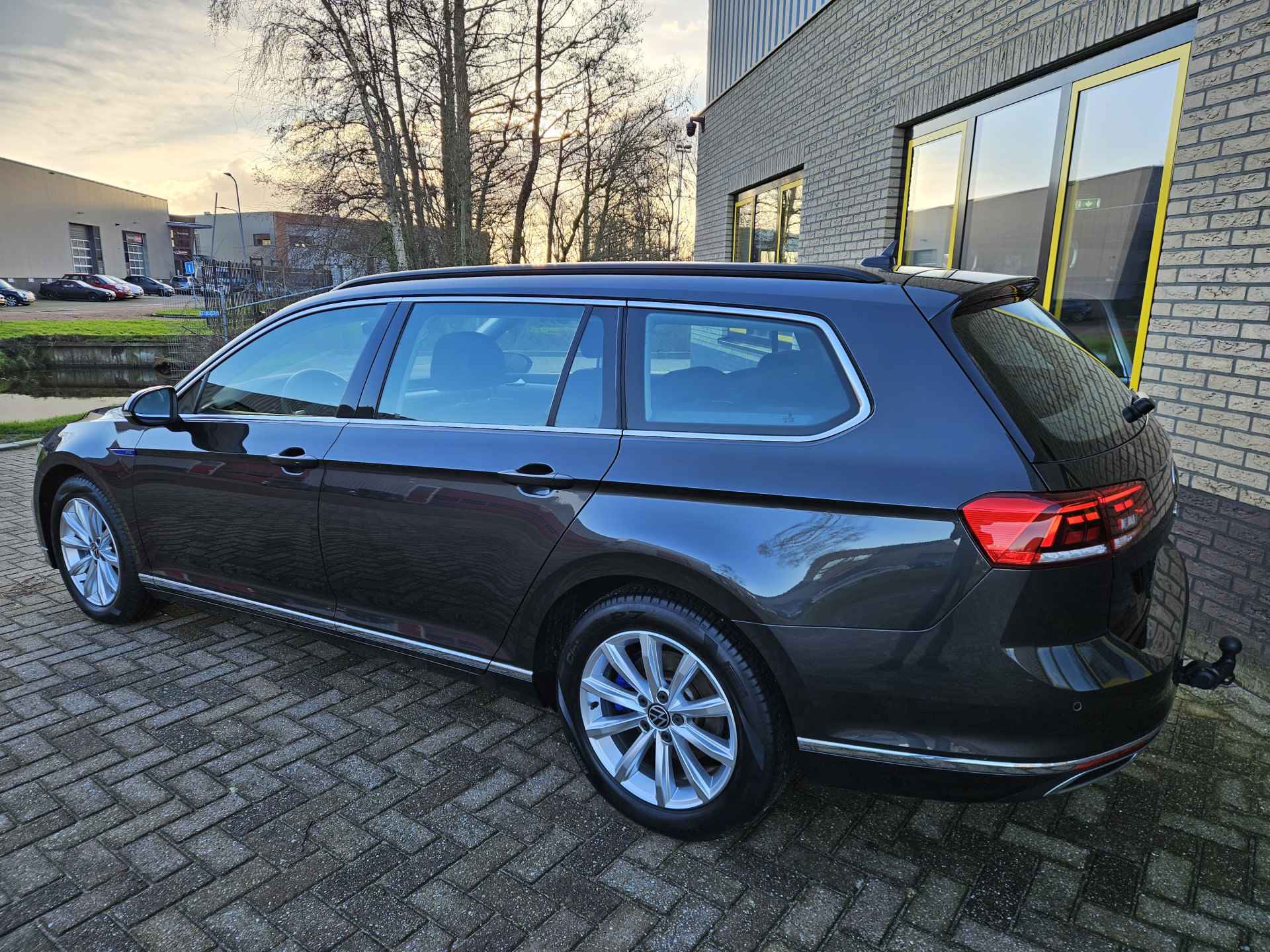 Volkswagen Passat Variant 1.4 TSI PHEV GTE Business DSG plus Pro - 7/36