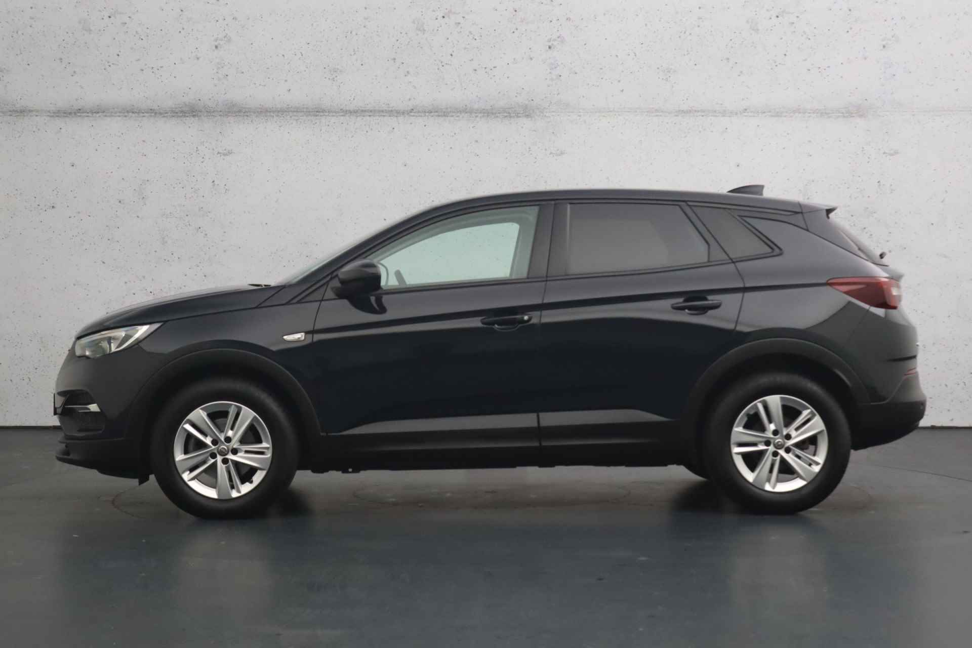 Opel Grandland - X 1.2 Turbo Business + | Camera | Parkeersensoren | Apple carplay | Airconditioning | Cruise control - 6/32