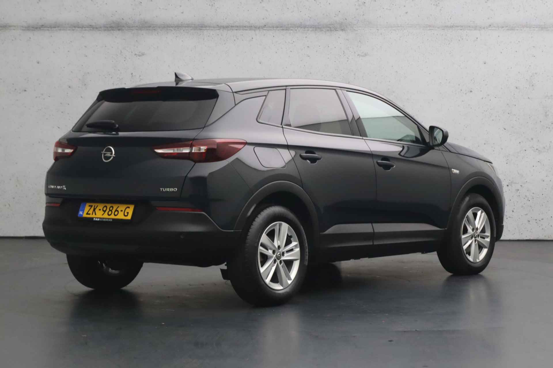 Opel Grandland - X 1.2 Turbo Business + | Camera | Parkeersensoren | Apple carplay | Airconditioning | Cruise control - 24/32