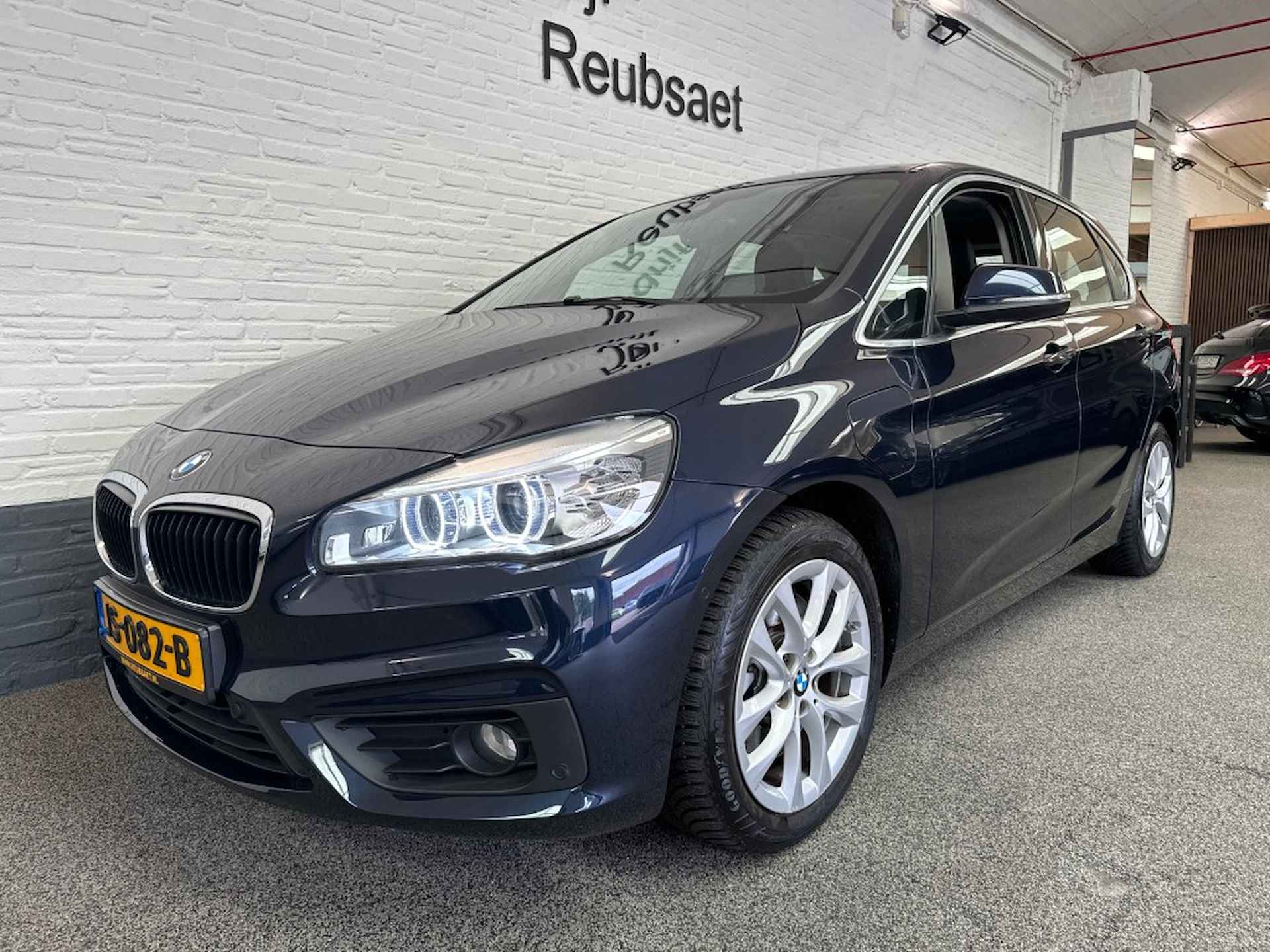 BMW 2-serie Active Tourer 225xe iPerformance Exec NAP Head-up Navi Led Incl 12Mnd Garantie - 2/21