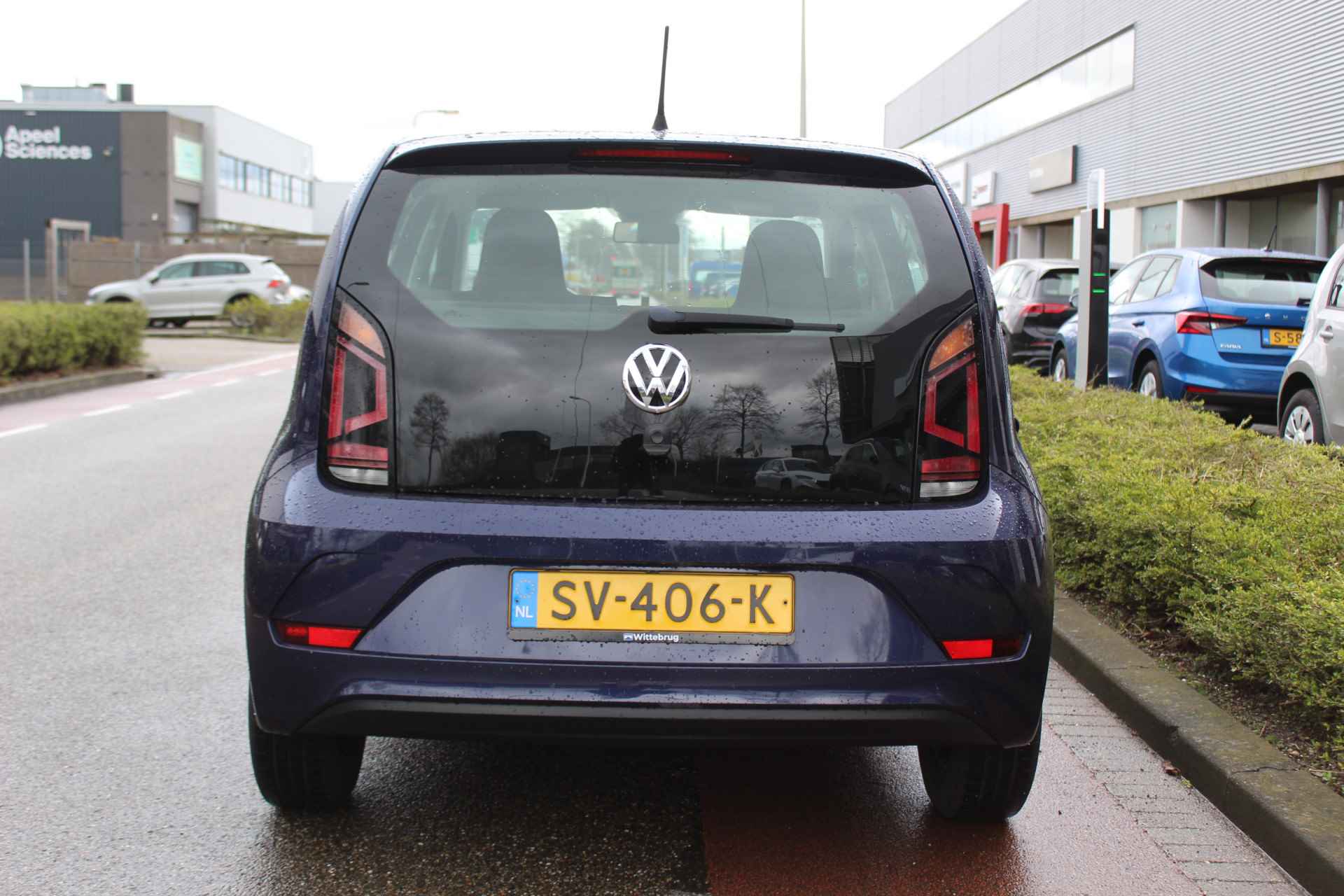 Volkswagen up! 1.0 BMT move up! / AIRCO. - 9/28