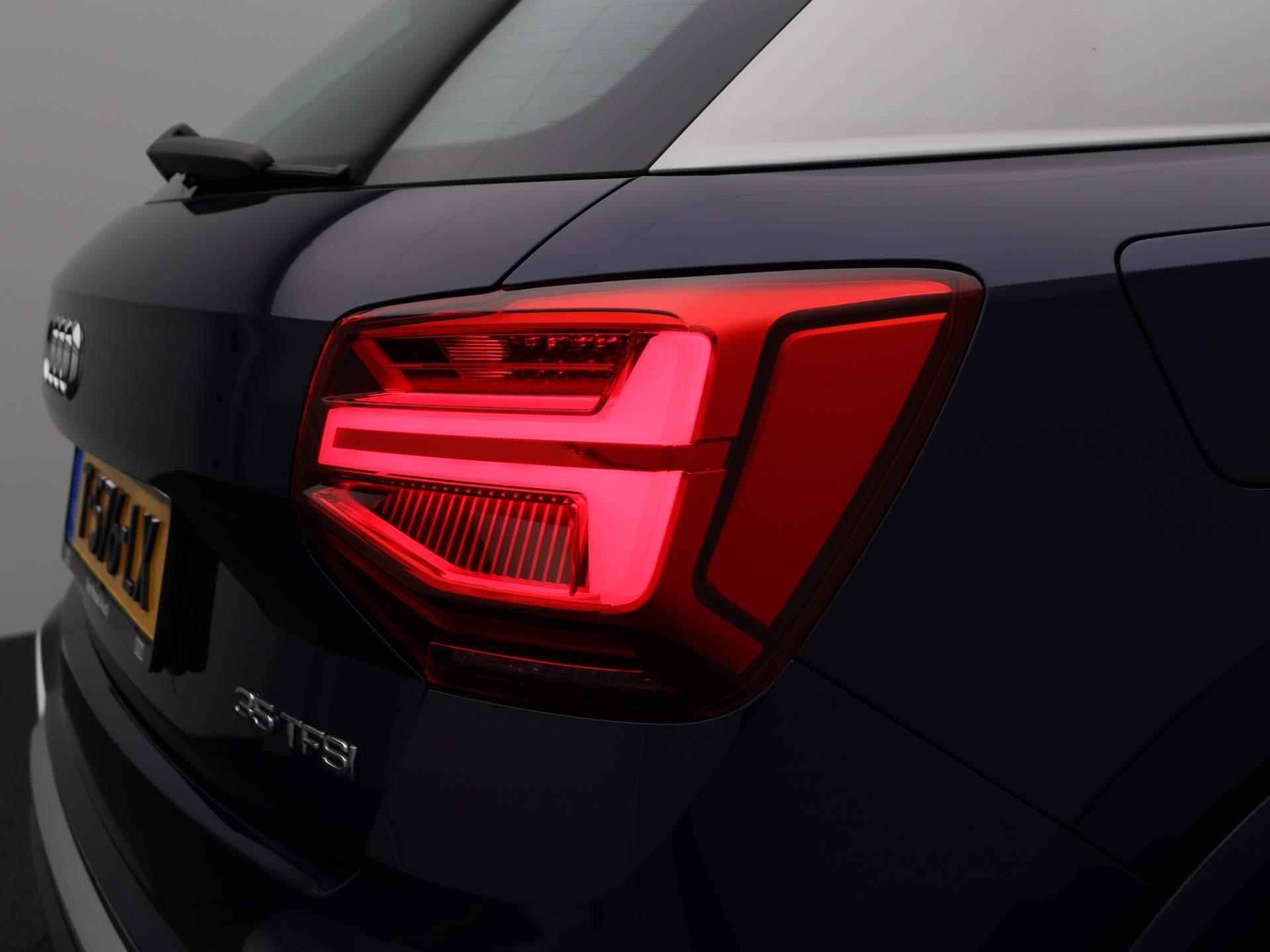Audi Q2 35 TFSI S Edition 150 PK | Automaat | S-line exterieur | S-line interieur | Half-Leder | Navigatie | Camera | Climate Control | Stoelverwarming | Cruise control | LED | Apple Carplay | Android Auto | Parkeersensoren | - 39/46