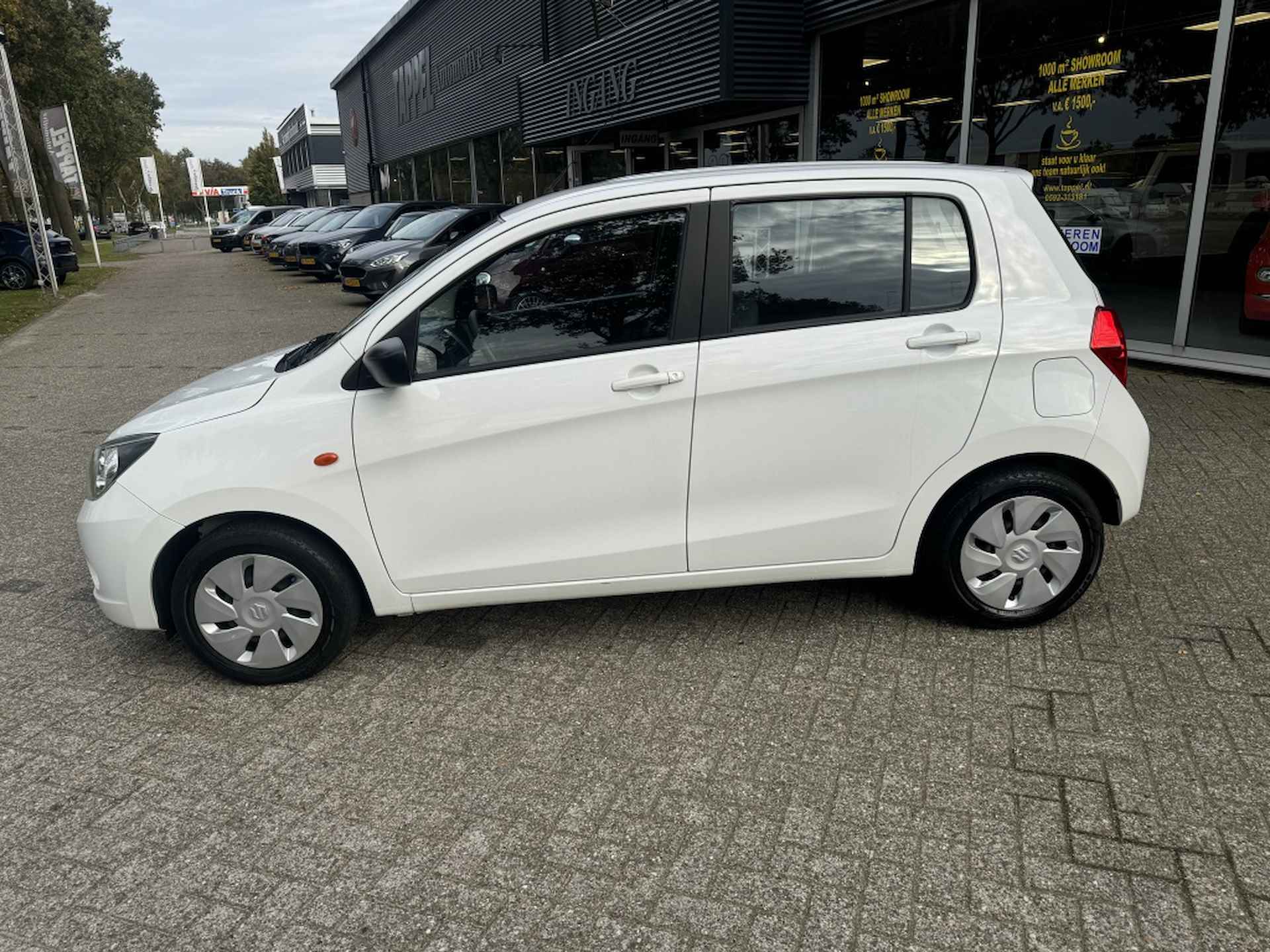 Suzuki Celerio 1.0 Comfort - 2/17