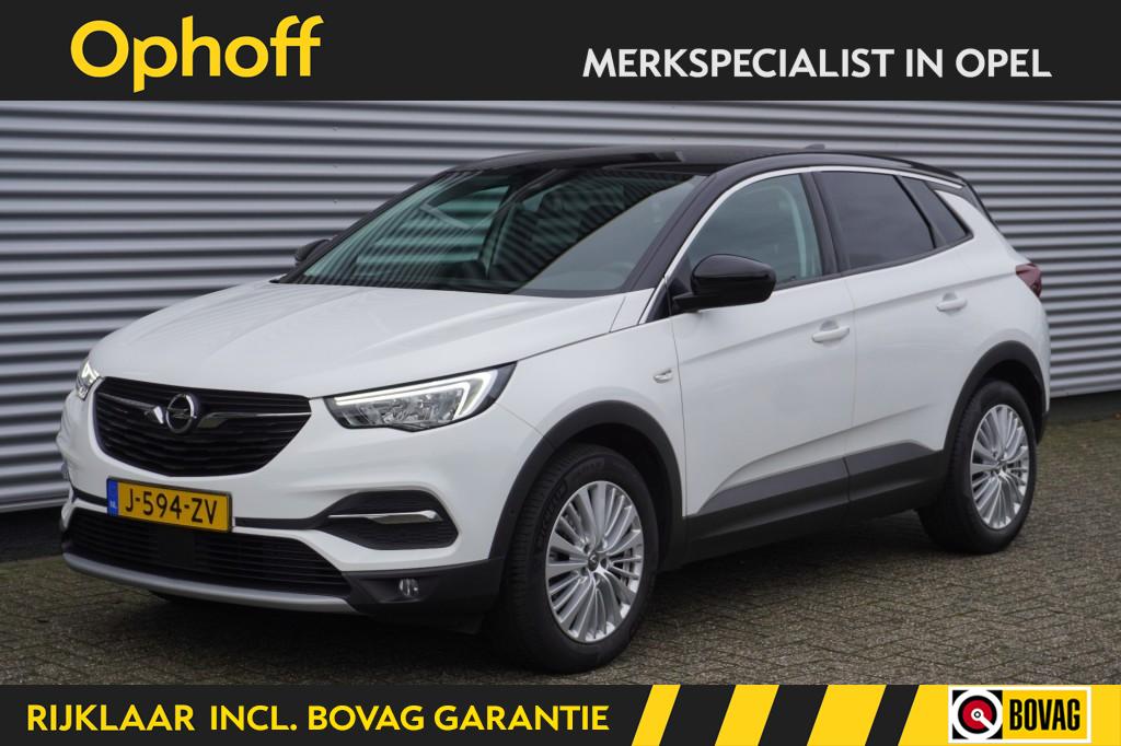 OPEL Grandland X 1.2 Turbo Innovation / Automaat / Zwart dak / Camera / LED / AGR