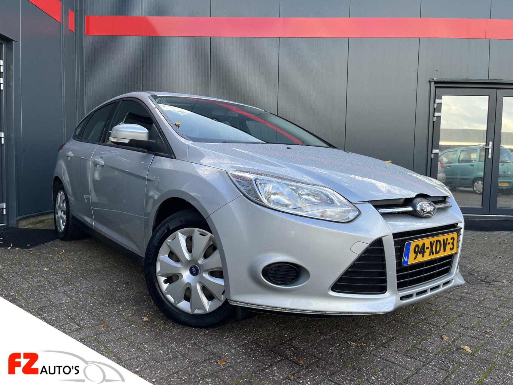 Ford Focus 1.0 EcoBoost Lease Trend | 5DRS | Metallic |