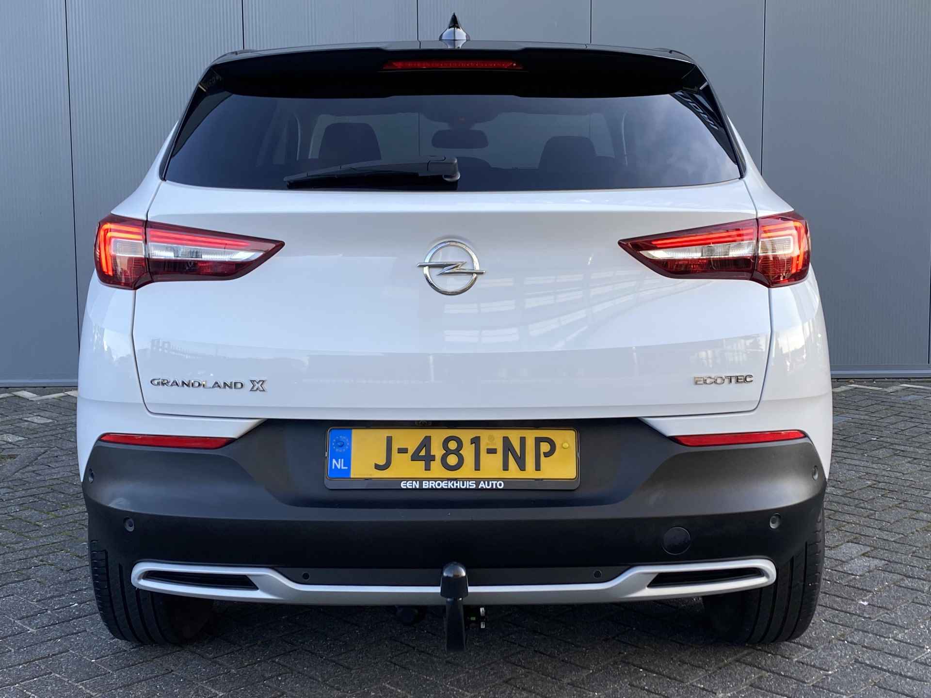 Opel Grandland X 1.2 Turbo 130pk Business Executive | Leder | Carplay | Camera | Climate | Keyless | Navigatie | Elek. Klep | Afn. Trekhaak | Dod - 5/37