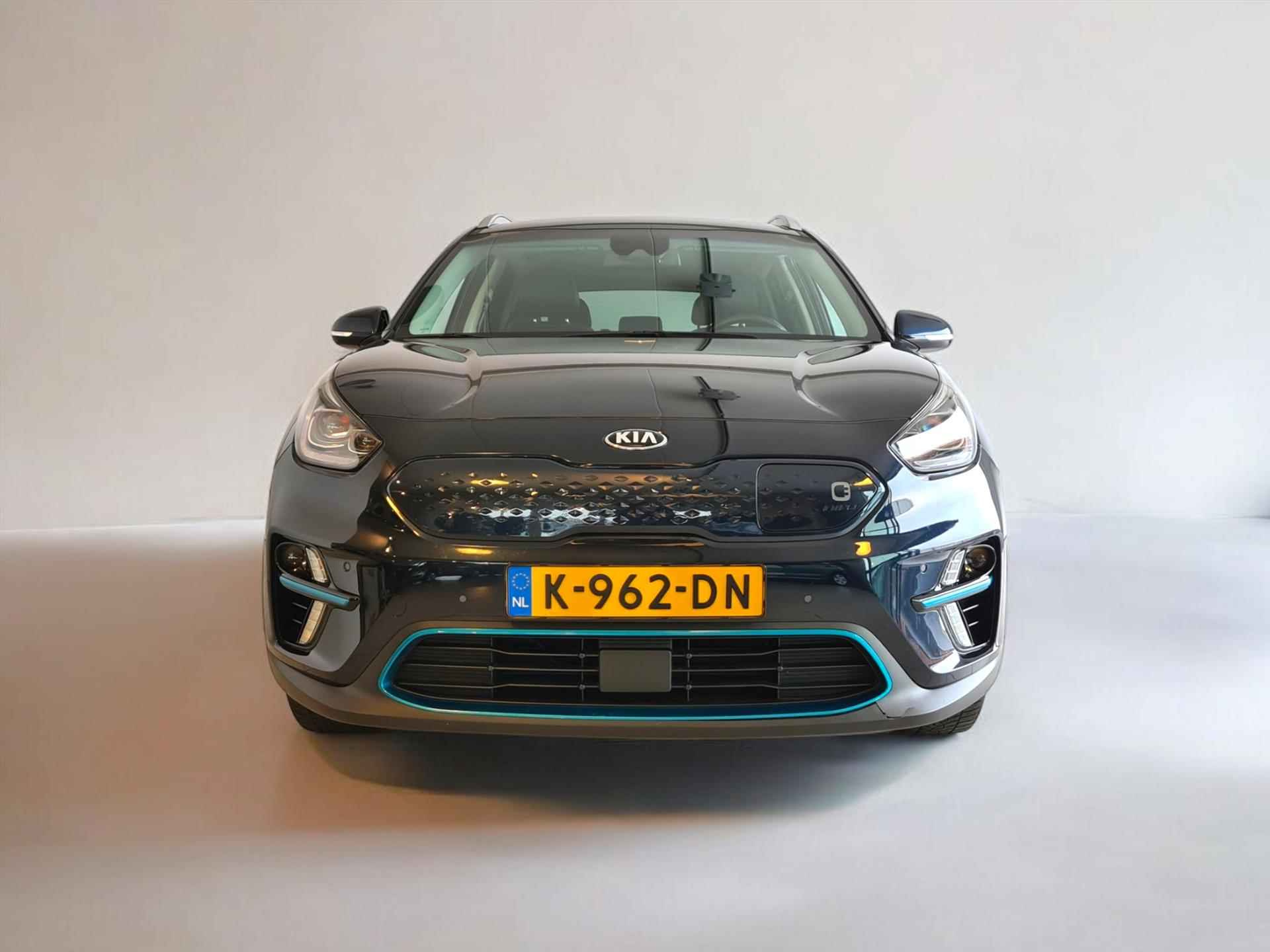 KIA e-Niro Elektrisch 204pk ExecutiveLine AUTOMAAT JBL CAMERA LEDER LED WINTERPACK - 9/39