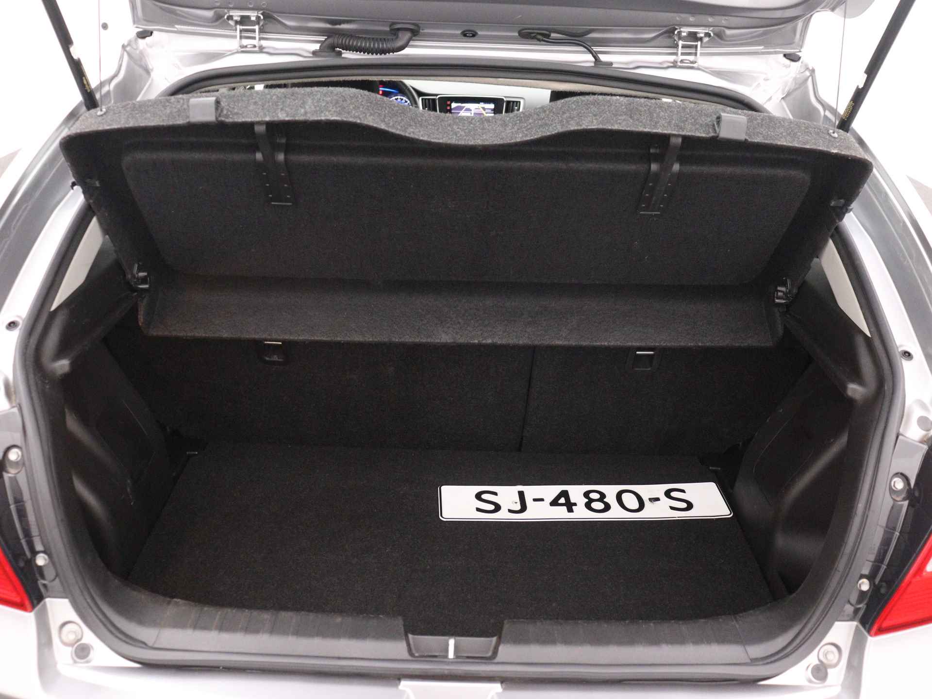 Suzuki Baleno 1.2 Dynamic | Navigatie | Voorstoelen verwarmd | Trekhaak | - 36/46