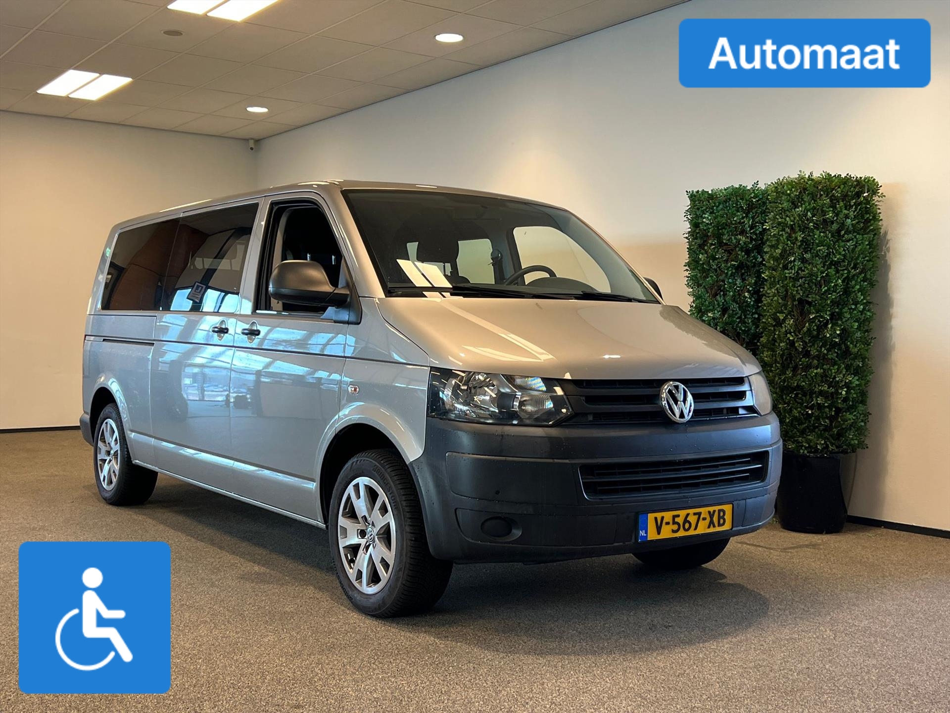 Volkswagen Transporter L2H1 Rolstoelbus Automaat (airco) bij viaBOVAG.nl