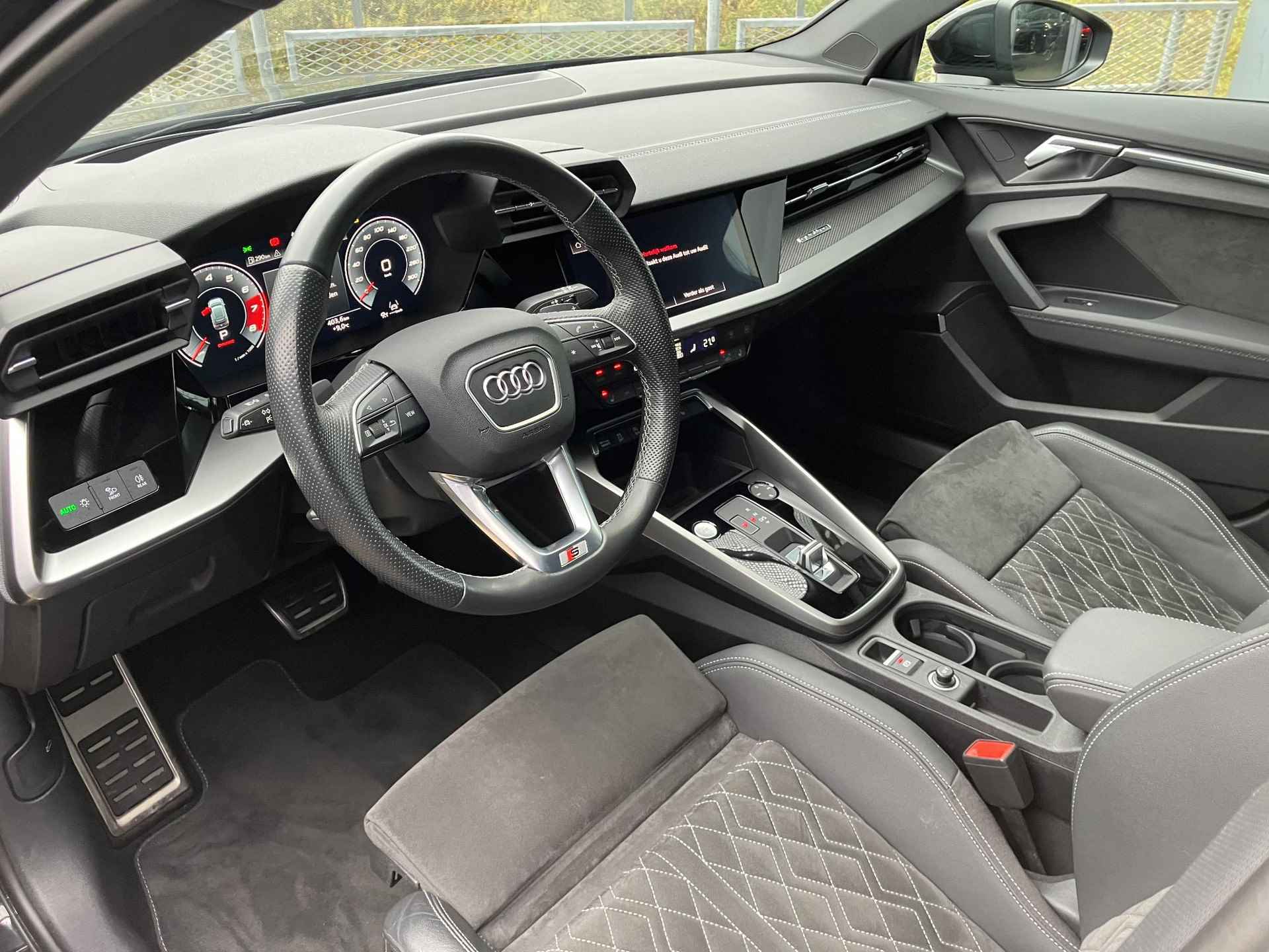 Audi S3 Sportback 2.0 TFSI S3 quattro | BANG & OLUFSEN | ABT 370 PK | ABT GARANTIE | 19 INCH | KEYLESS | PANORAMA/SCHUIF-KANTELDAK | LED MATRIX | NL AUTO | VOLLEDIG AUDI DEALER ONDERHOUDEN | - 7/17