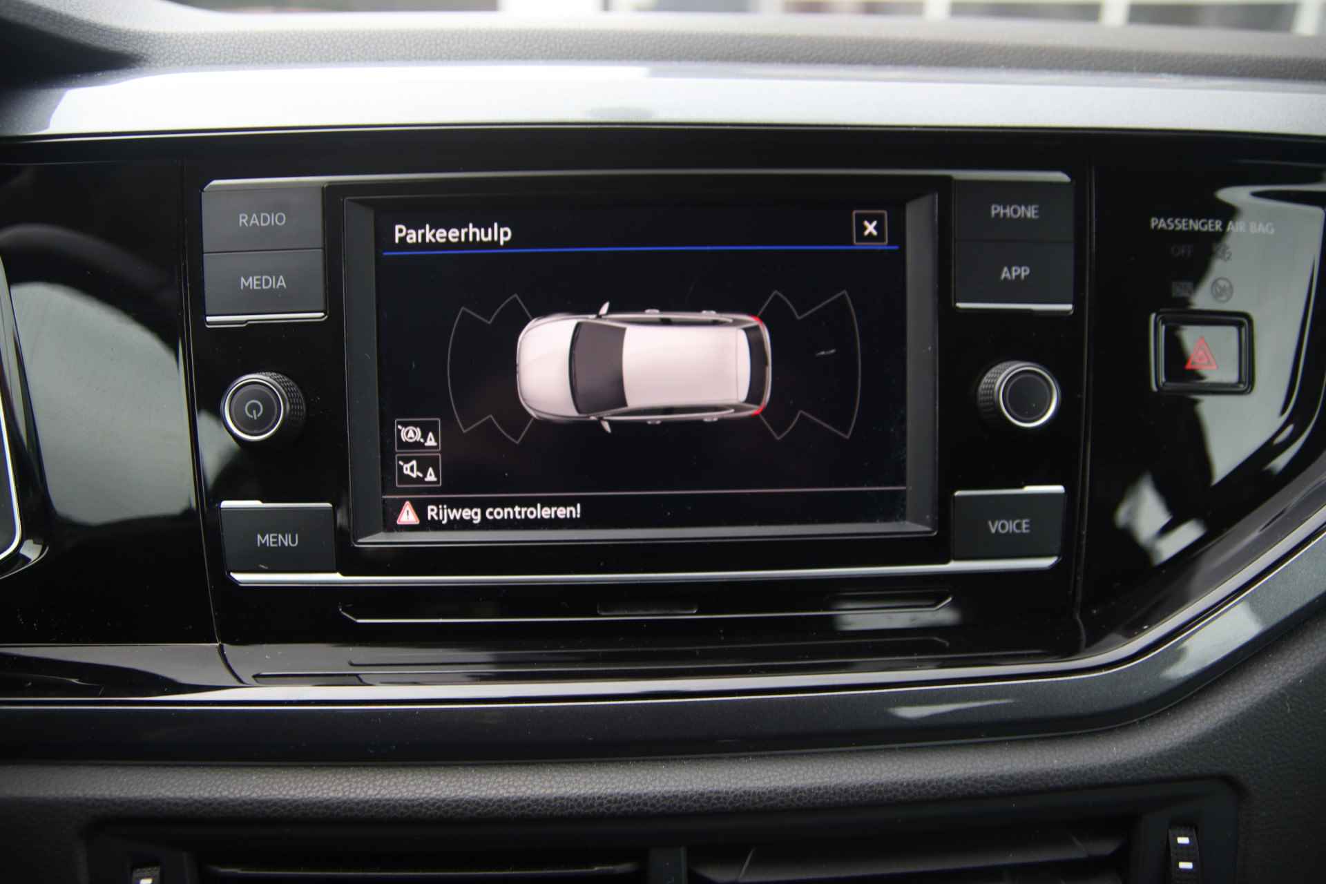Volkswagen Polo 1.0 TSI DSG Highline Multimedia, Stoelverwarming, AC, 5drs LENTE UITVERKOOP! - 26/40
