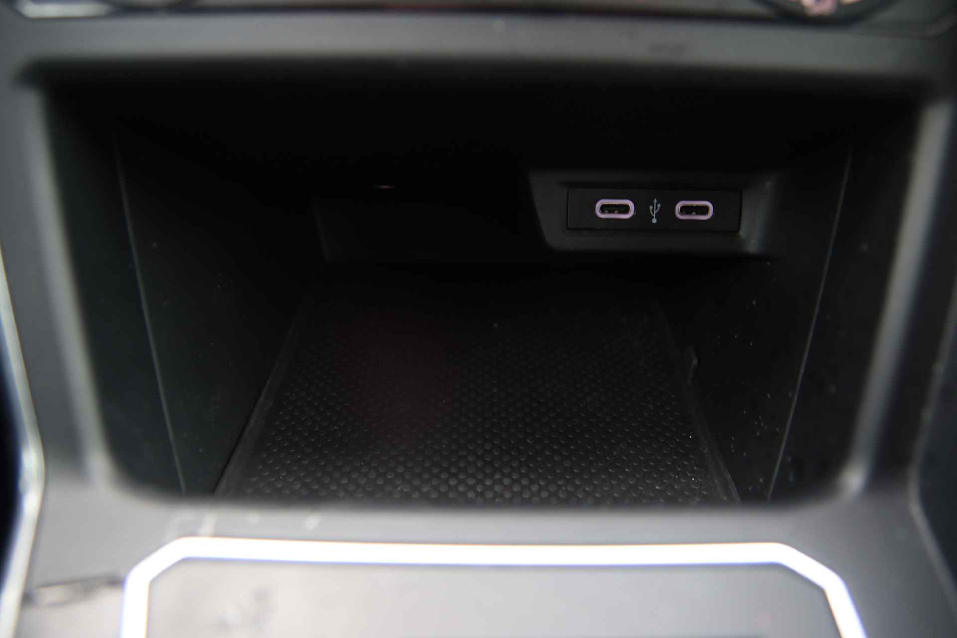 Volkswagen Polo 1.0 TSI DSG Highline Multimedia, Stoelverwarming, AC, 5drs LENTE UITVERKOOP! - 29/40