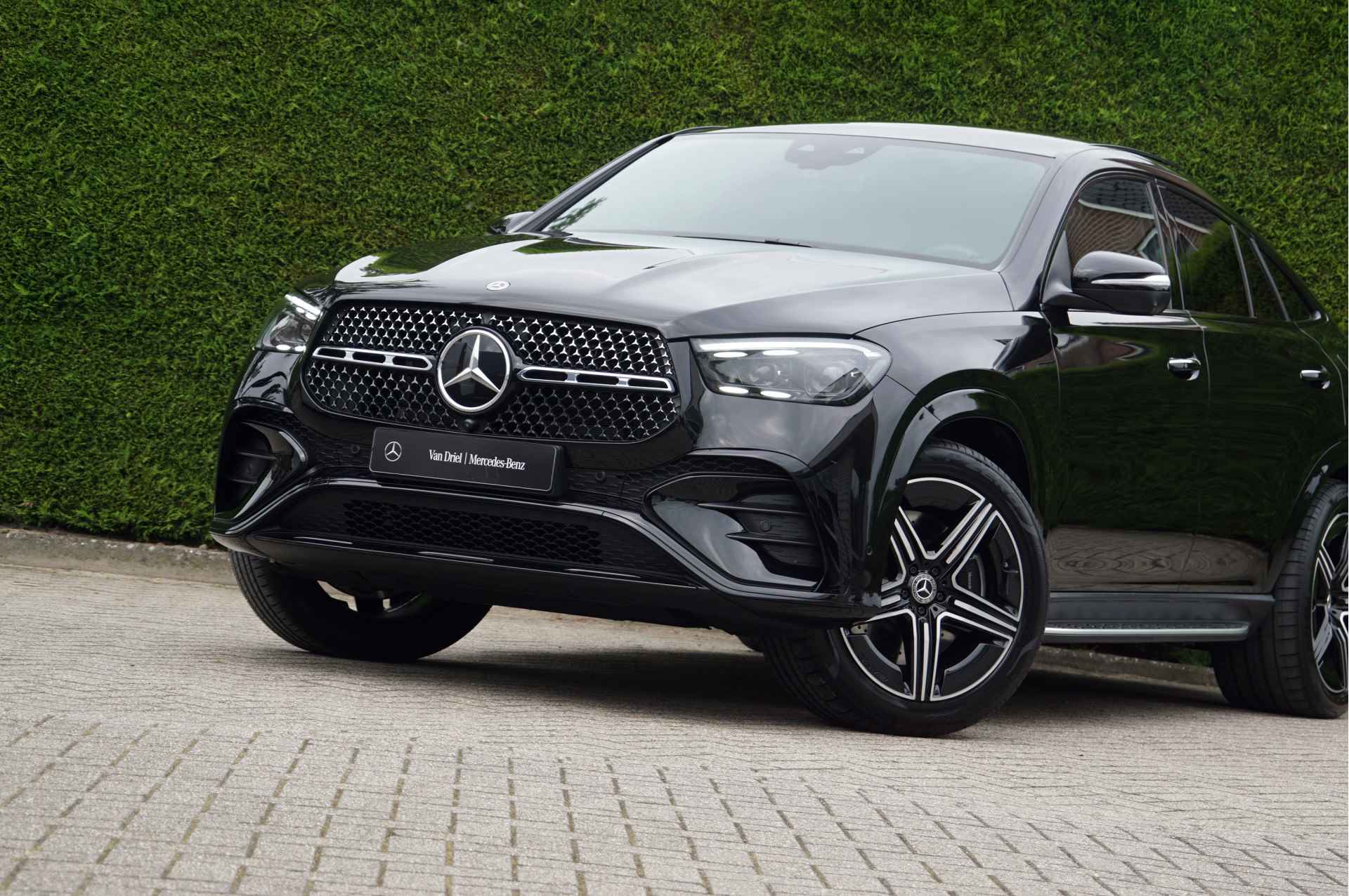 Mercedes-Benz GLE Coupé GLE 400 e 4M Coupé AMG Line Night Facelift | Airmatic Rijassistentie Trekhaak Burmester Panorama - 36/66