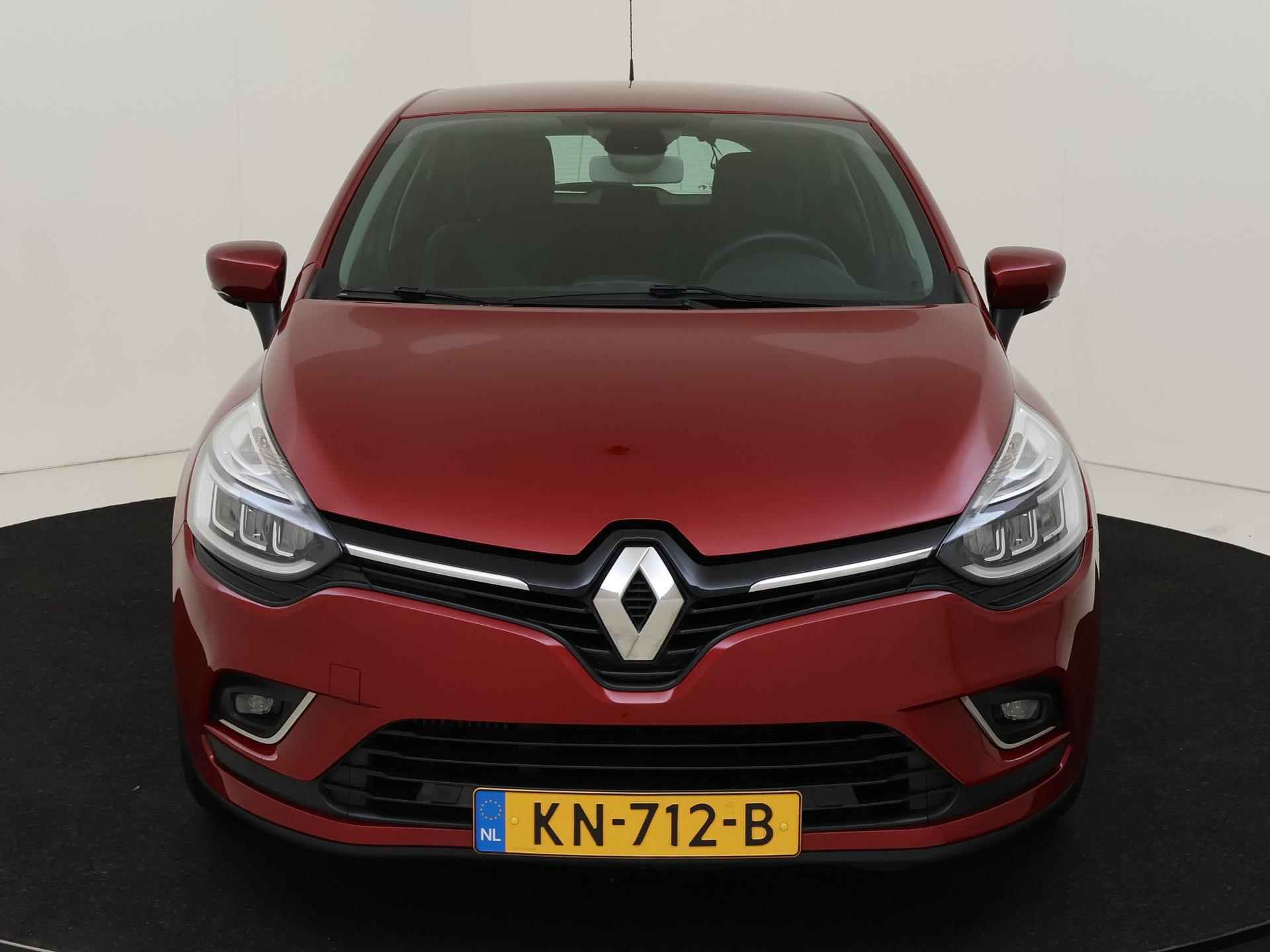 Renault Clio 0.9 - 90PK TCe Intens | Navigatie | Cruise Control | Climate Control | Parkeersensoren | Licht & Regen Sensor | LED Dagrijverlichting | Electrische Ramen | Centrale Deurvergrendeling | Camera | 16 inch Velgen | - 9/25