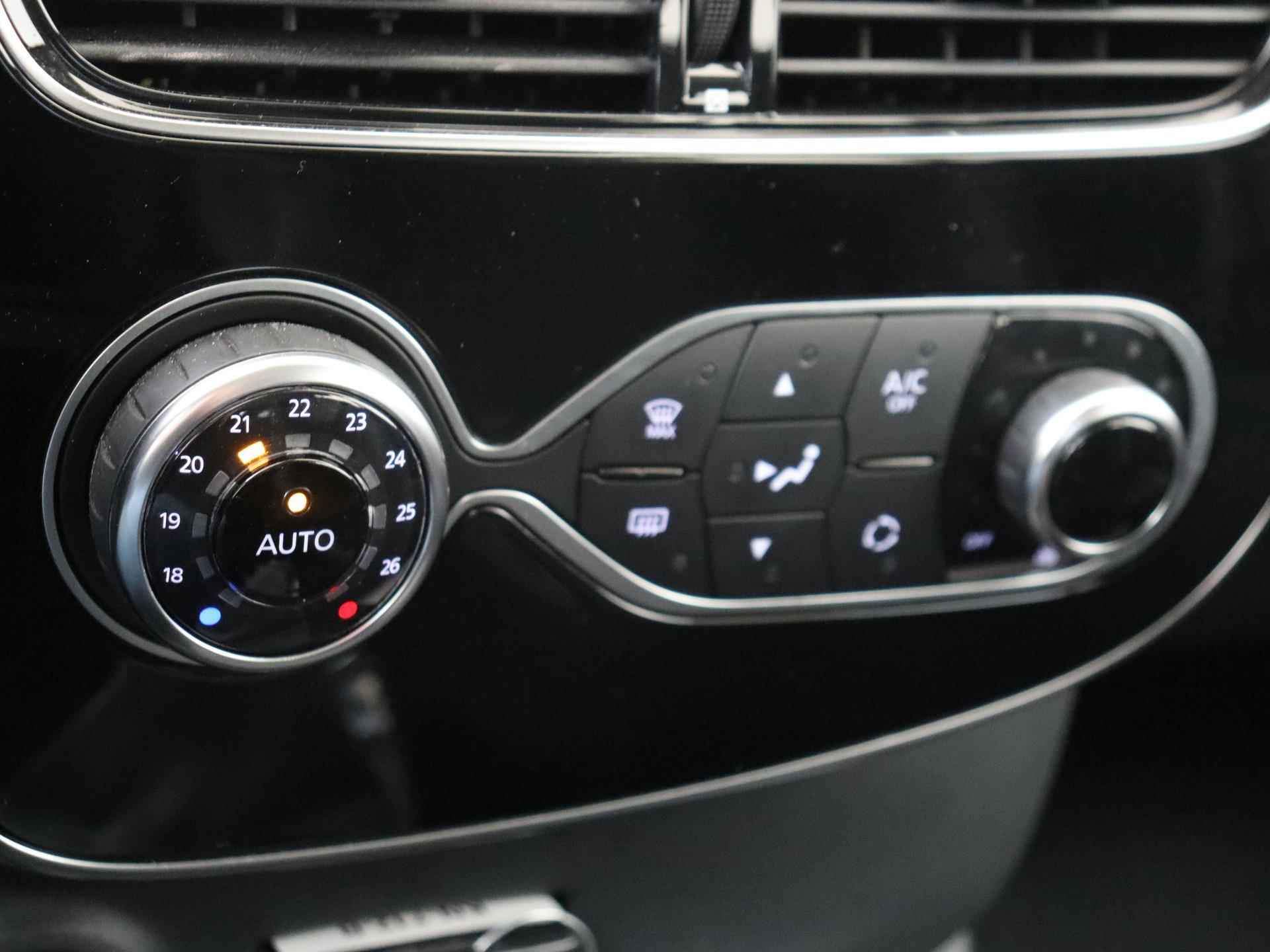 Renault Clio 0.9 - 90PK TCe Intens | Navigatie | Cruise Control | Climate Control | Parkeersensoren | Licht & Regen Sensor | LED Dagrijverlichting | Electrische Ramen | Centrale Deurvergrendeling | Camera | 16 inch Velgen | - 17/25