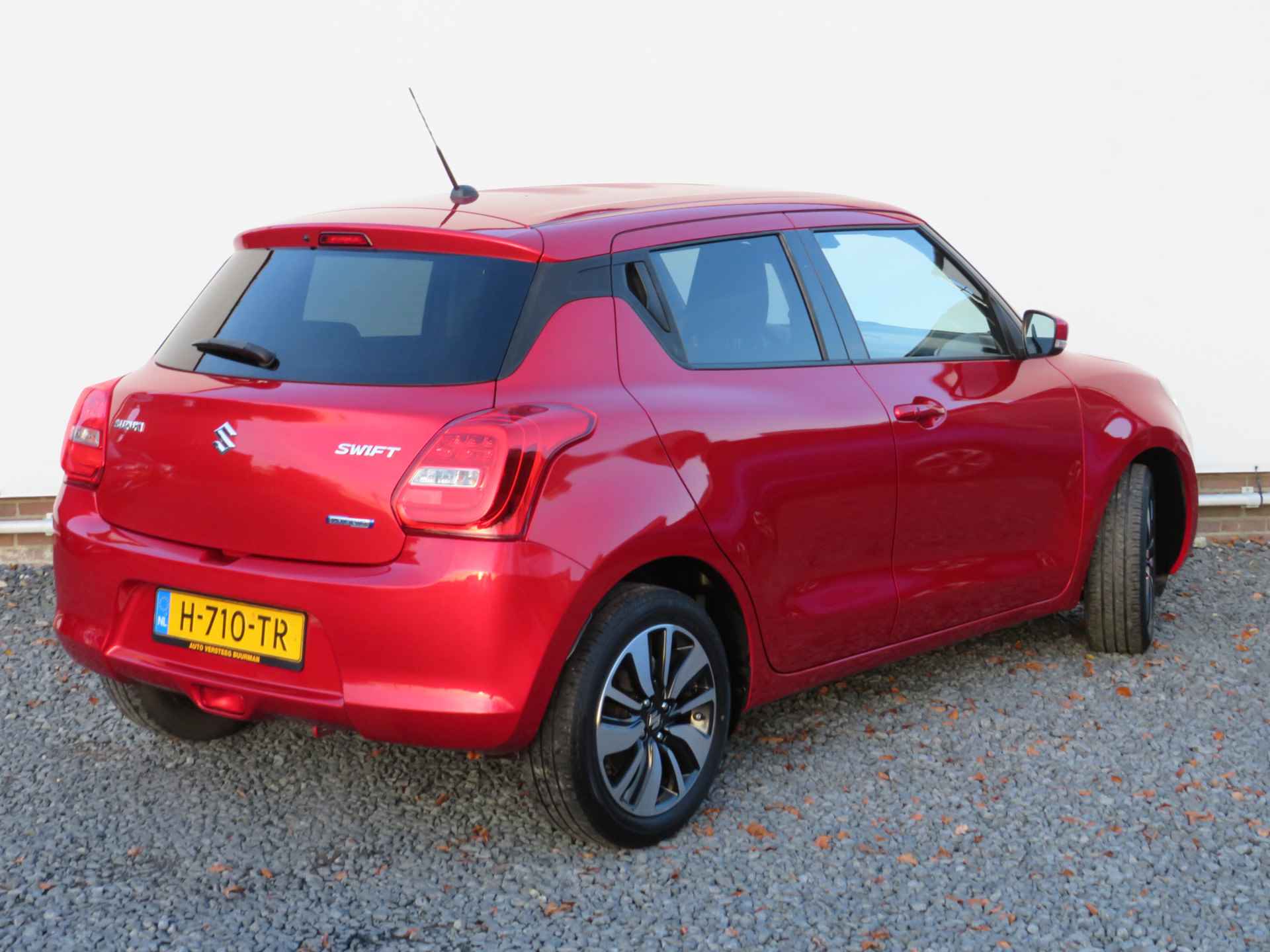 Suzuki Swift 1.2 Style Smart Hybrid Cruise en Climate Control, Navigatie, Keyless Go, 1 Eigenaar en Dealer Onderhouden - 4/33