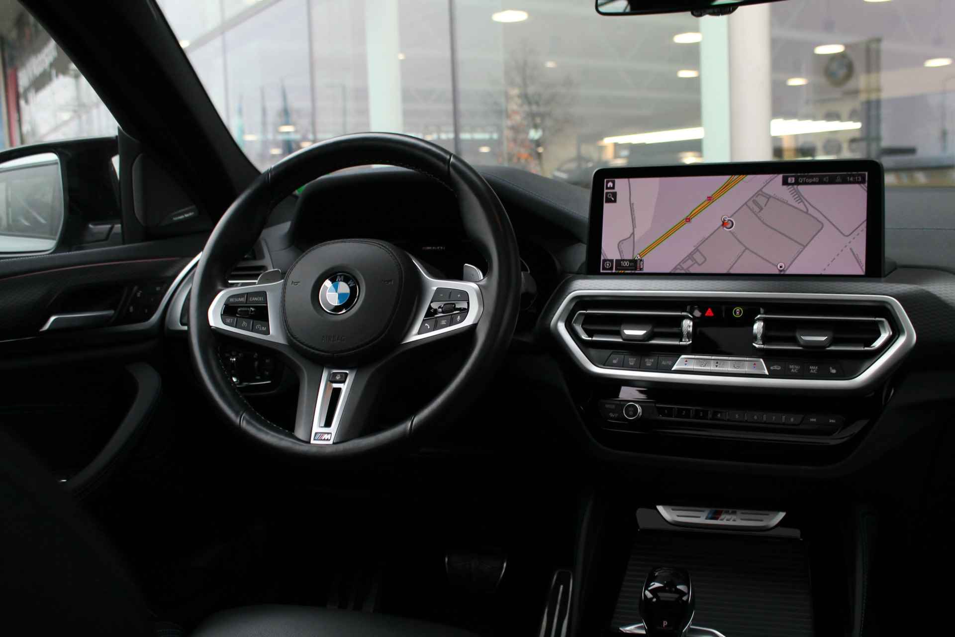 BMW X4 M40i High Executive Automaat / Panoramadak / M Adaptief onderstel / Laserlight / M sportstoelen / Stoelverwarming / Live Cockpit Professional / Harman Kardon / Parking Assistant Plus - 22/23