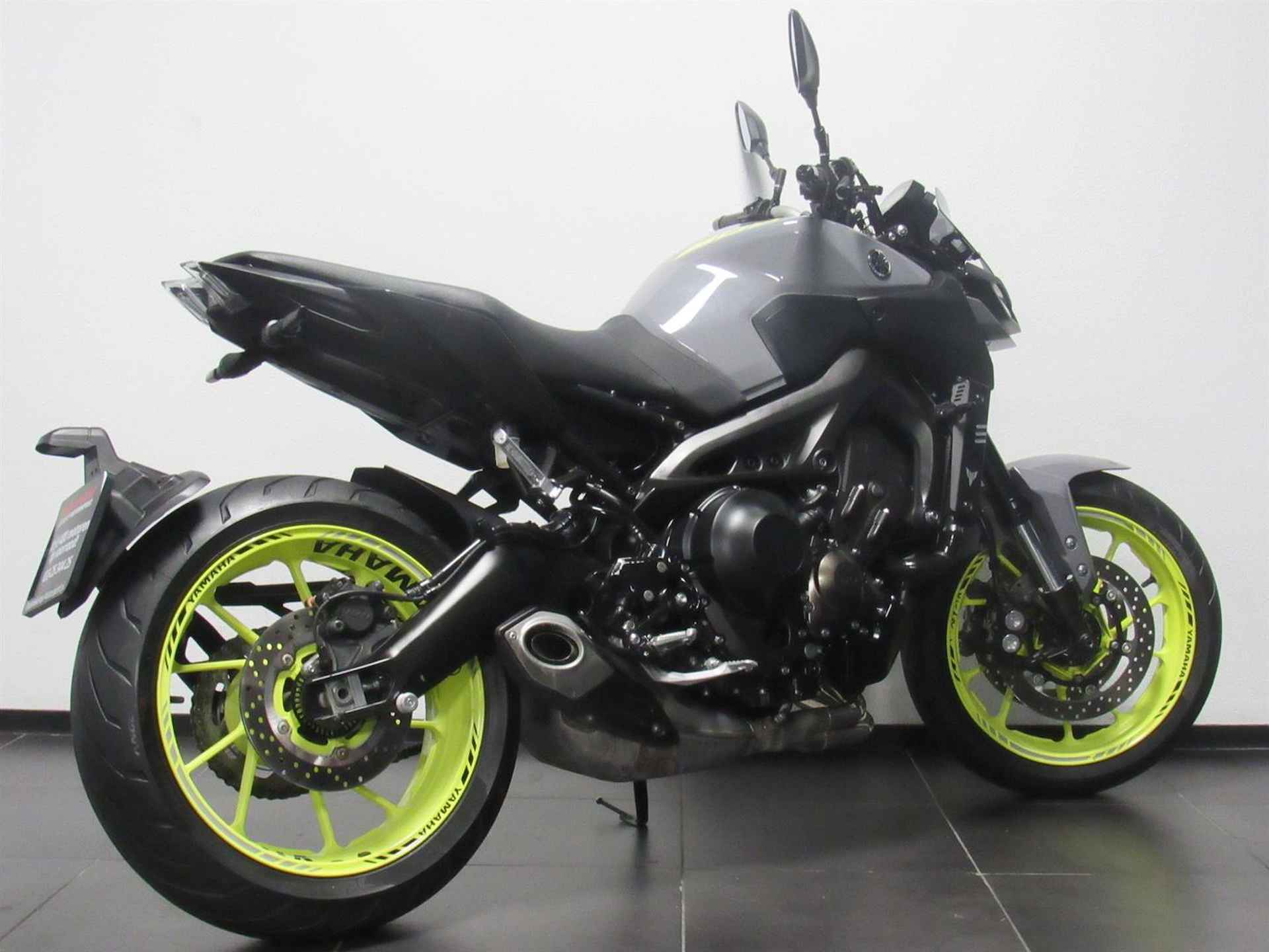 Yamaha MT 09 ABS - 2017 - 6/13