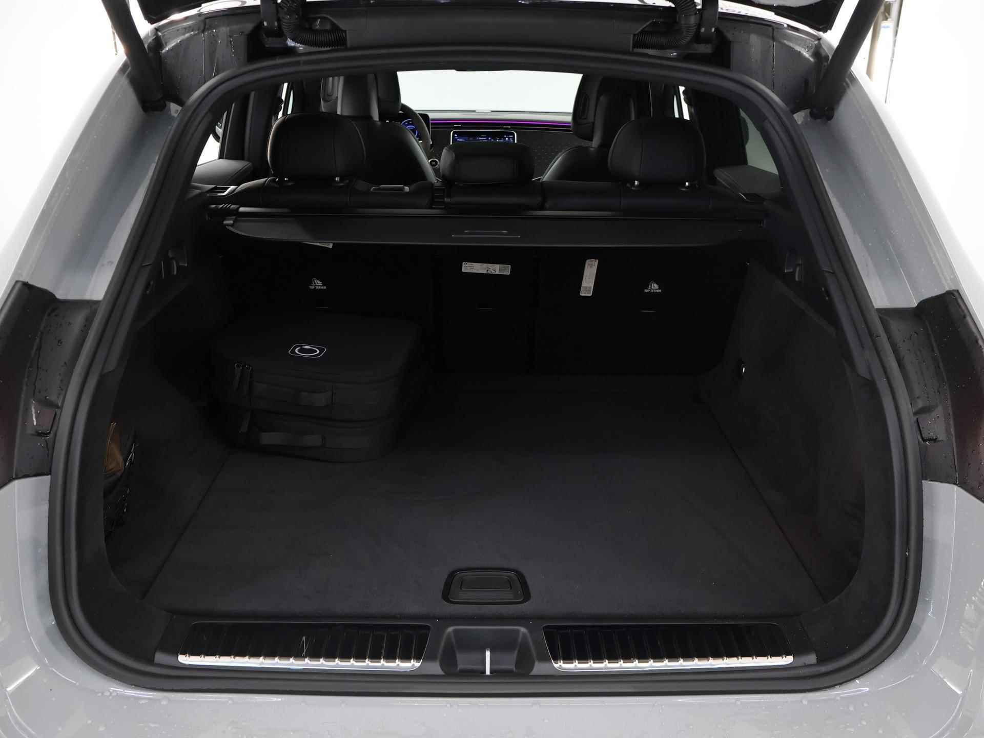 Mercedes-Benz EQE SUV 350 4MATIC AMG Line Premium Pakket | Panorama  | 21 Inch | 360°-camera | Burmester | Sfeerverlichting | Rijassistentie Plus | Digital Light met Projectiefunctie - 17/50