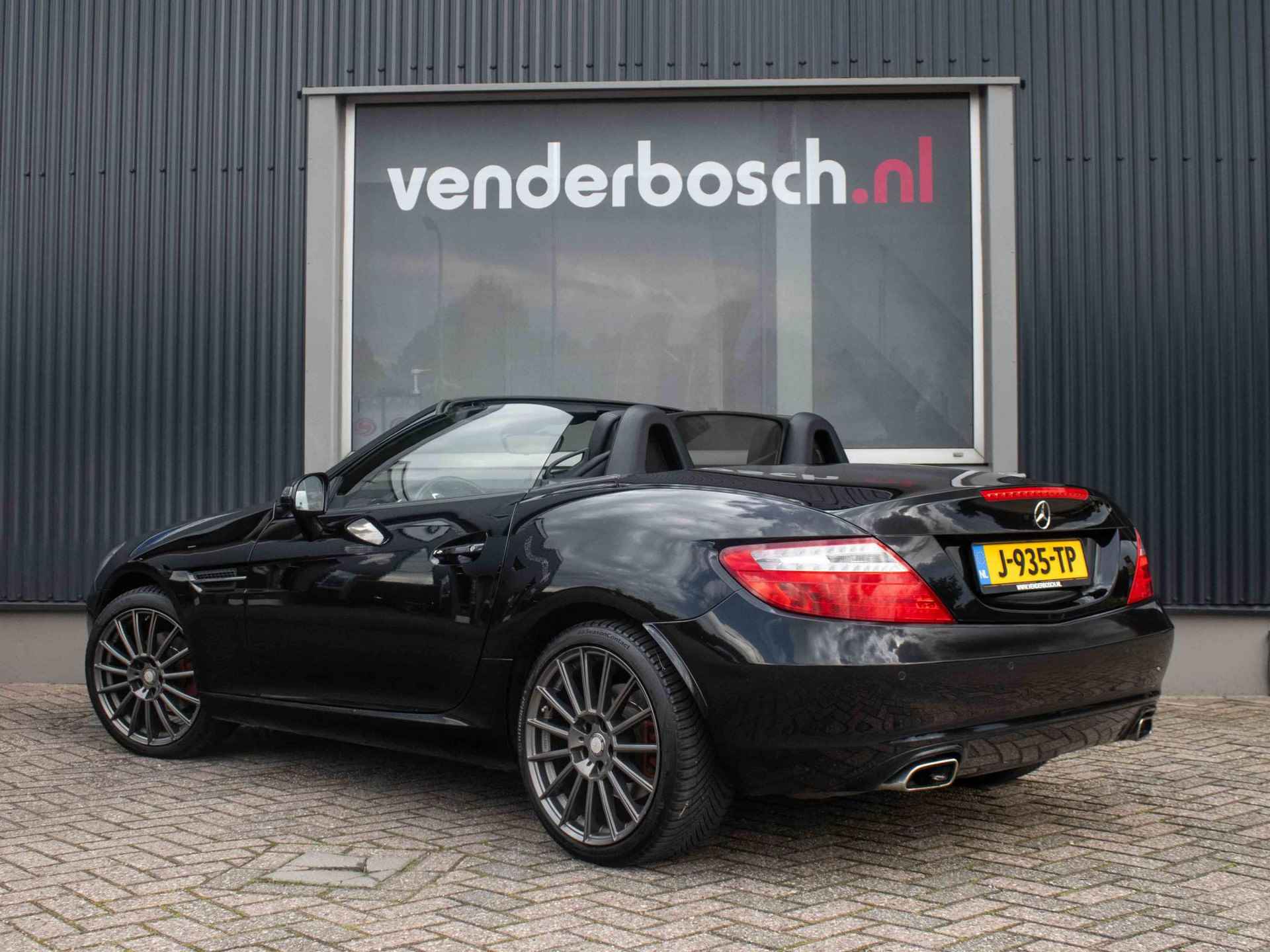 Mercedes-Benz SLK-klasse 200 Edition 1 184pk | Airscarf | Leder | 18 inch - 20/48