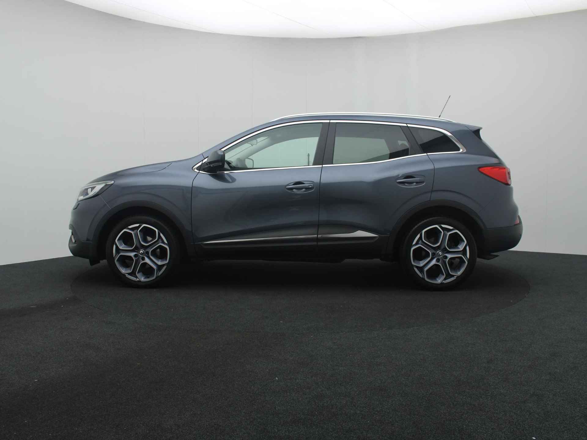 Renault Kadjar 1.2 TCe Extase | volledig onderhouden | Trekhaak | Stoelverwarming | Keyless Entry | Verwarmde Voorruit - 3/47