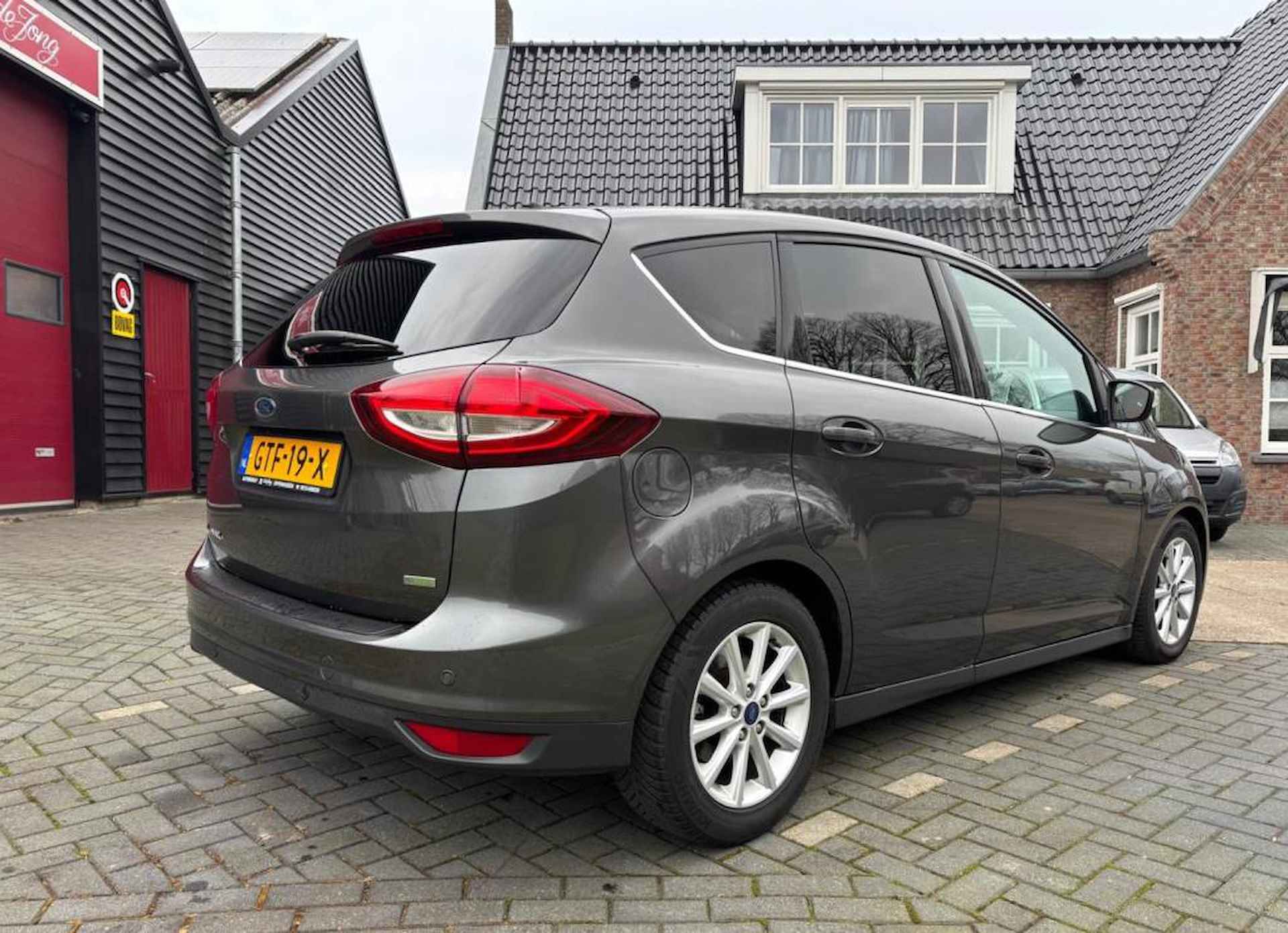 Ford C-MAX 1.0 Titanium - 3/15