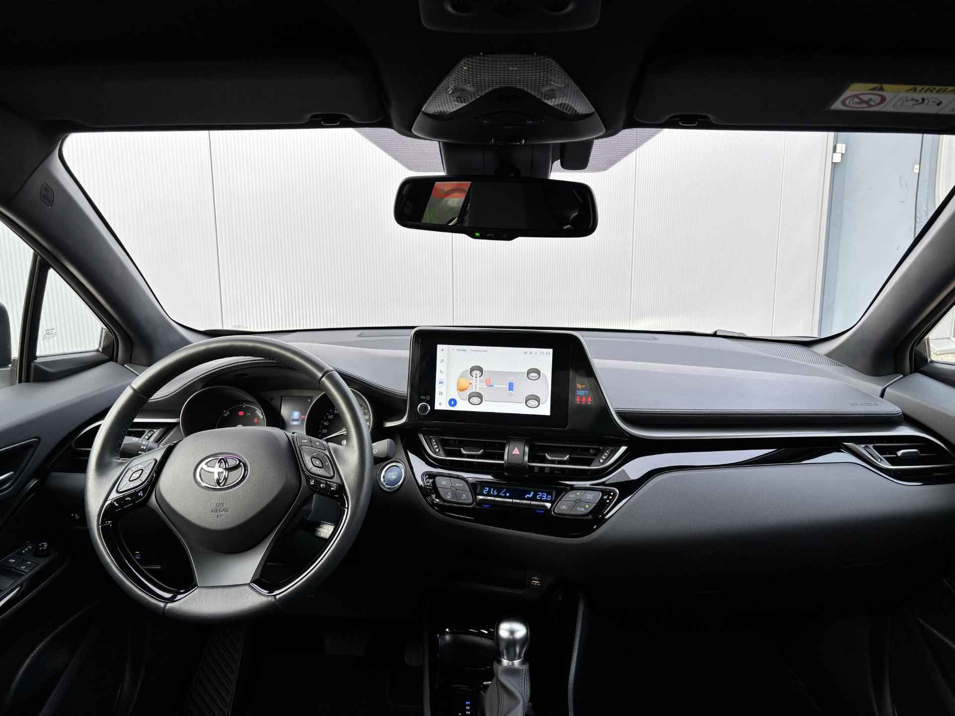 Toyota C-HR 2.0 Hybrid Style Limited, ,BSM, Apple carplay, Android auto, Allseason banden, Parkeerassistent - 28/45