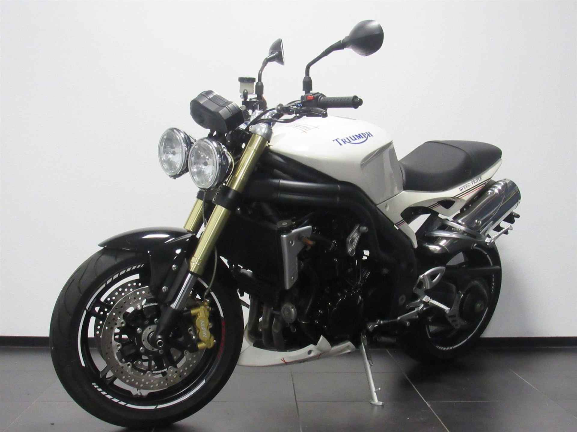 Triumph SPEED TRIPLE - 2009 - 3/14