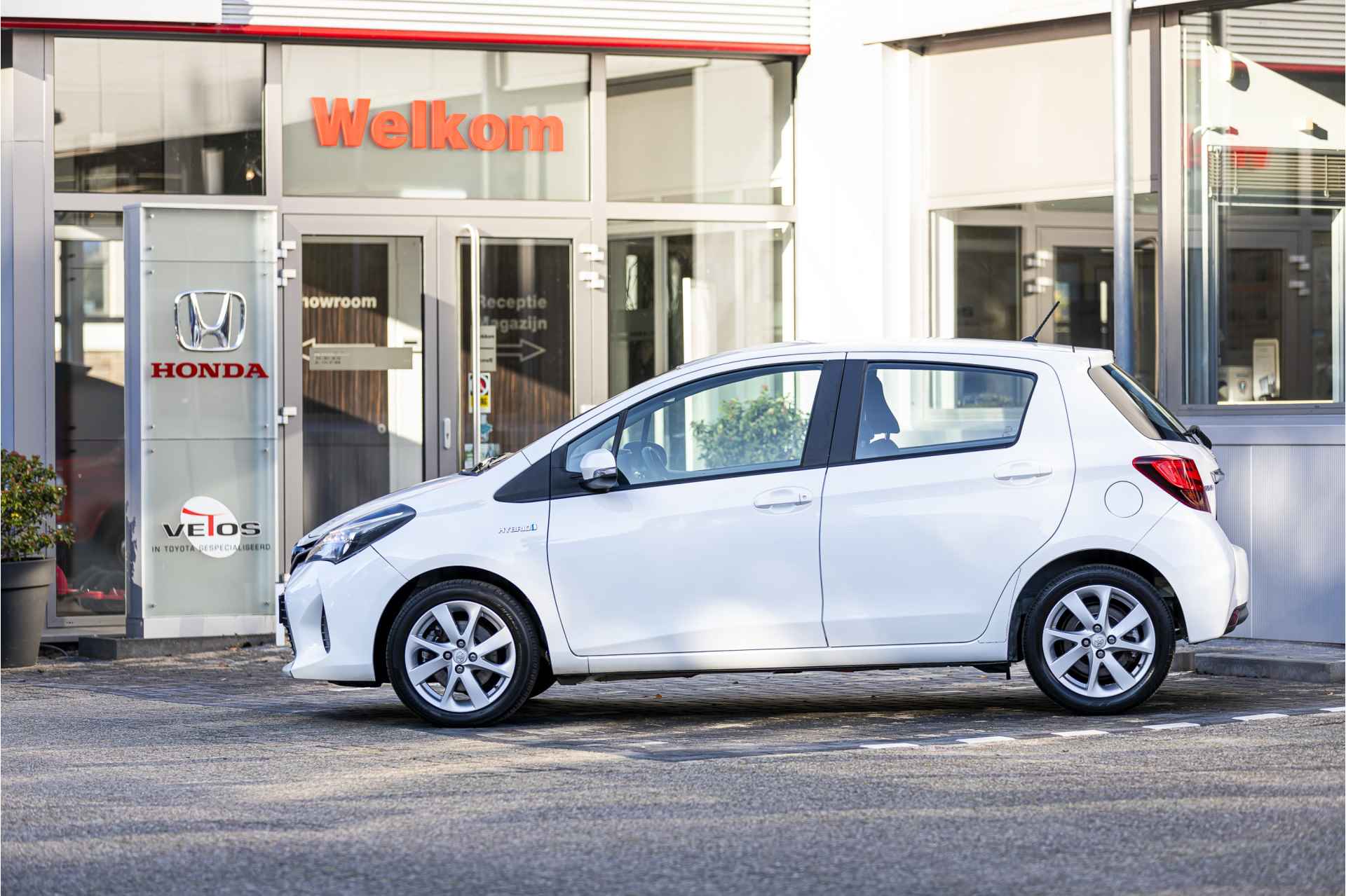 Toyota Yaris 1.5 Hybrid Business Plus , All-in Rijklaarprijs - 3/33