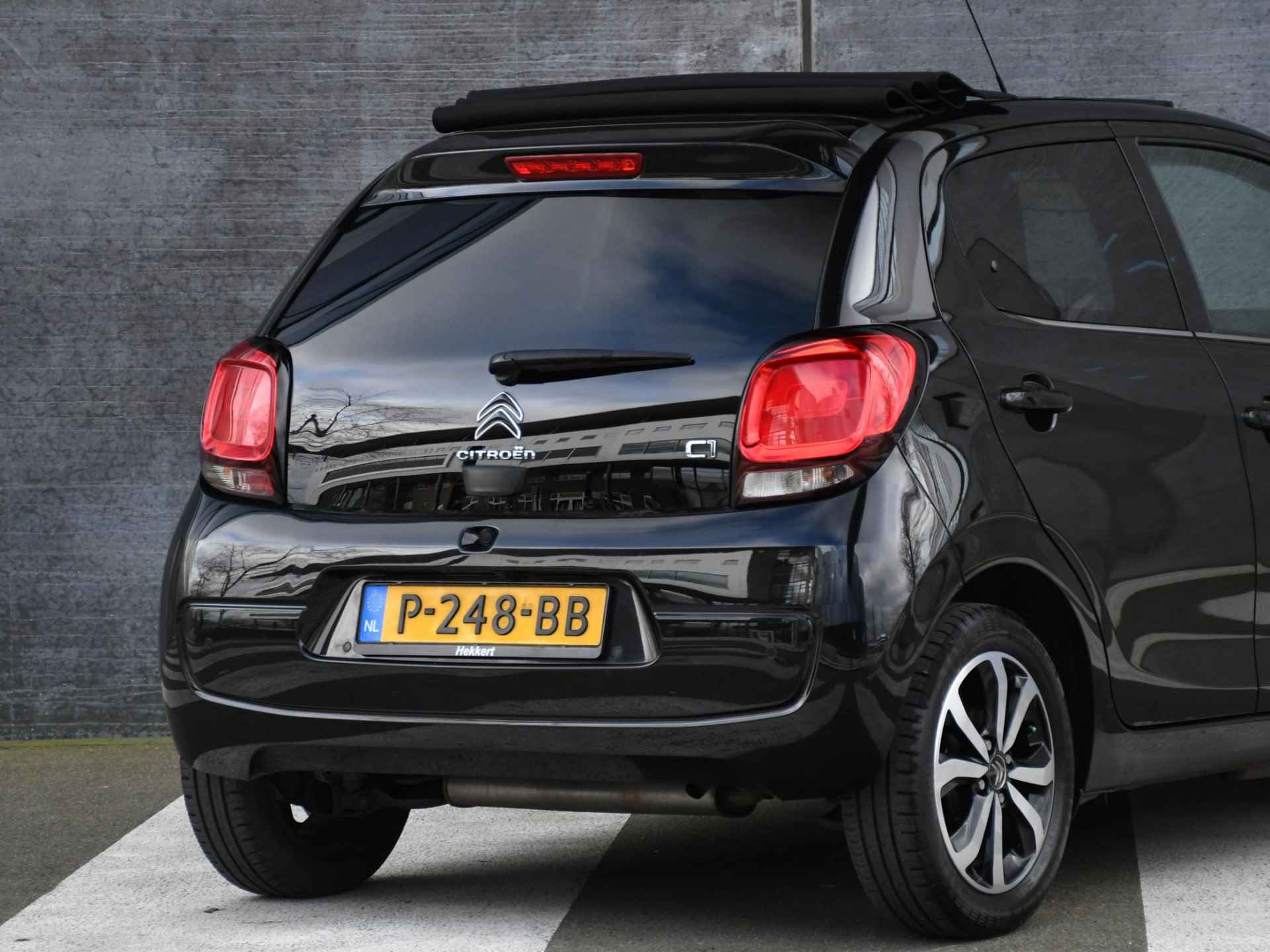 Citroen C1 Shine 1.0 VTi Airscape 72pk NAVI | PDC + CAMERA | CLIMA | STOELVERWARMING | 15''LM | DAB | KEYLESS ENTRY - 5/33