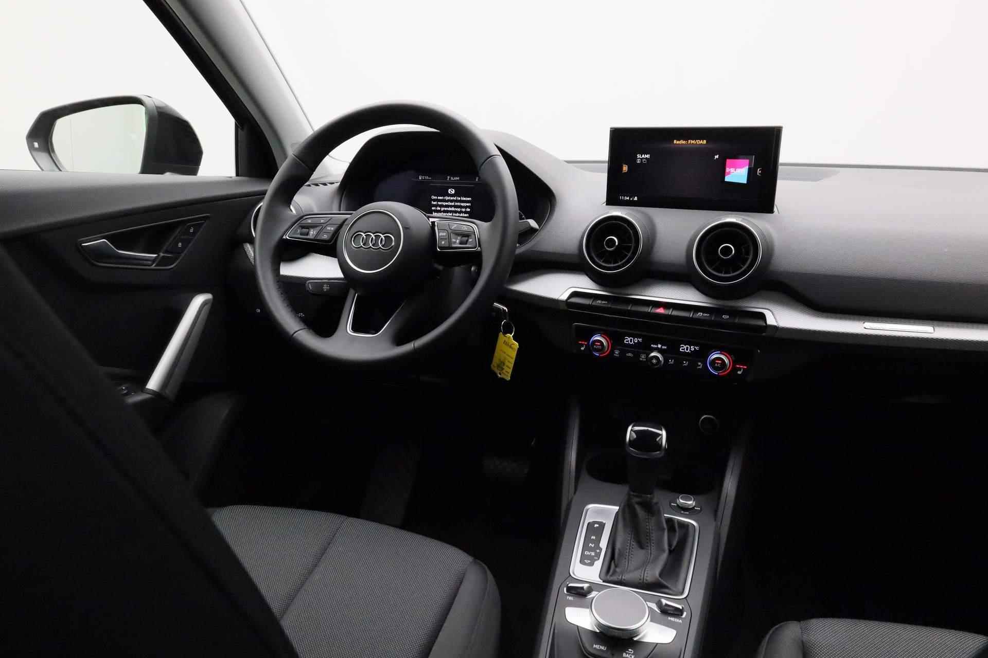 Audi Q2 35 TFSI 150PK S-tronic Advanced edition / S-Line | Navi | Virtual Cockpit | 17 inch - 21/35