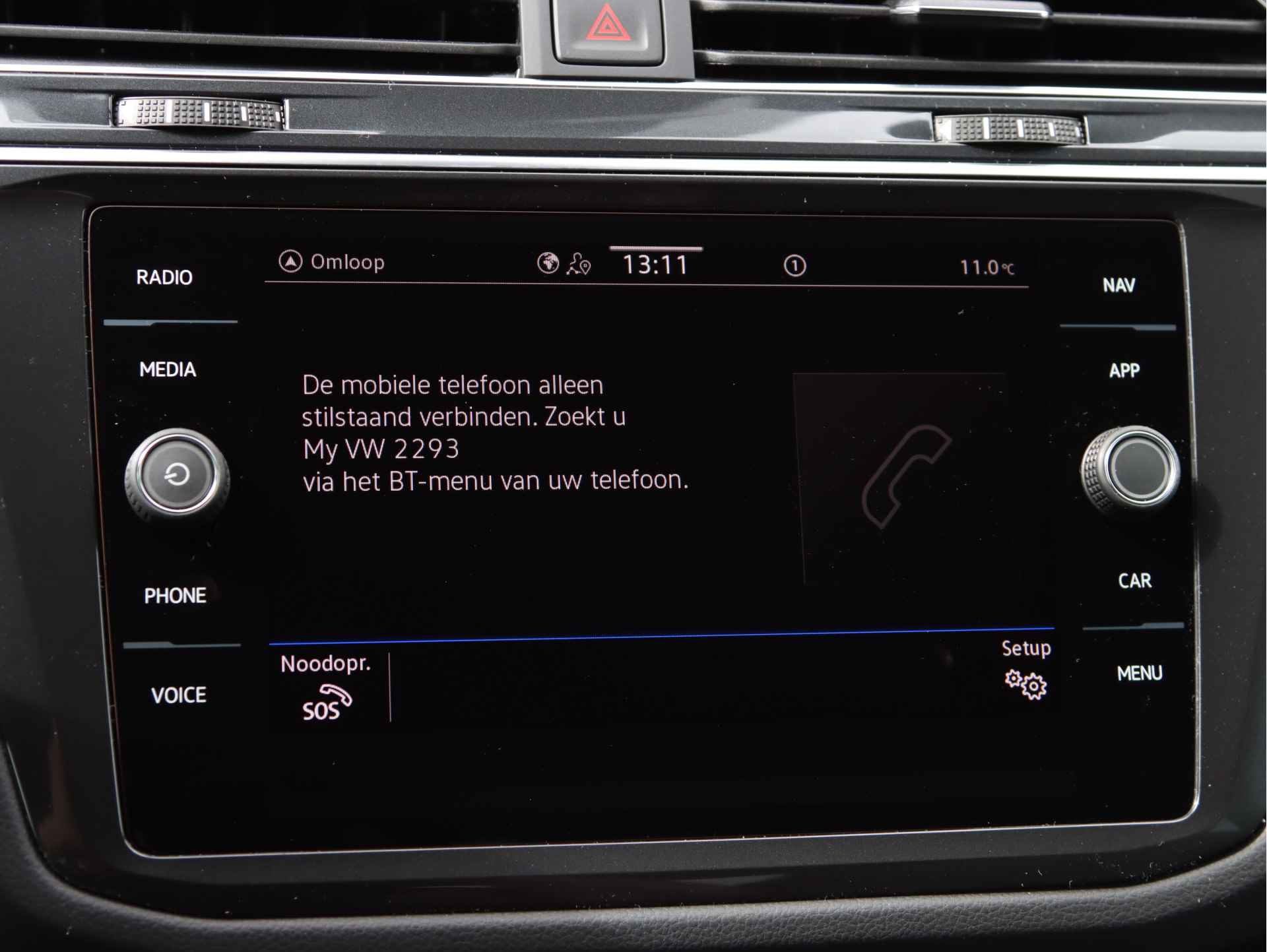 Volkswagen Tiguan 1.4 TSI eHybrid R-Line 245pk DSG | Black Style | Panorama dak | Wegklapbare Trekhaak | 19'' Valencia Velgen | - 32/40