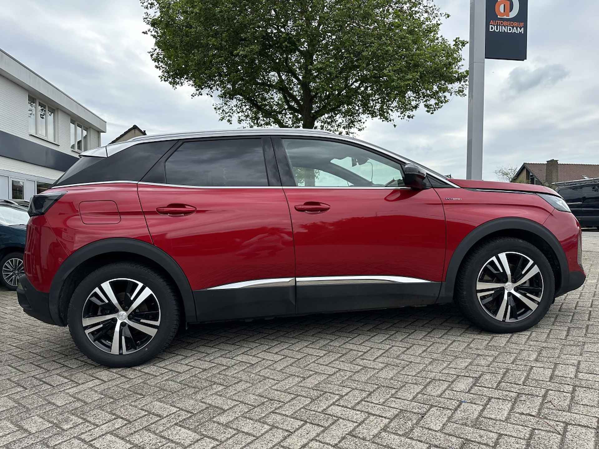 Peugeot 3008 1.6 HYbrid GT - 5/37