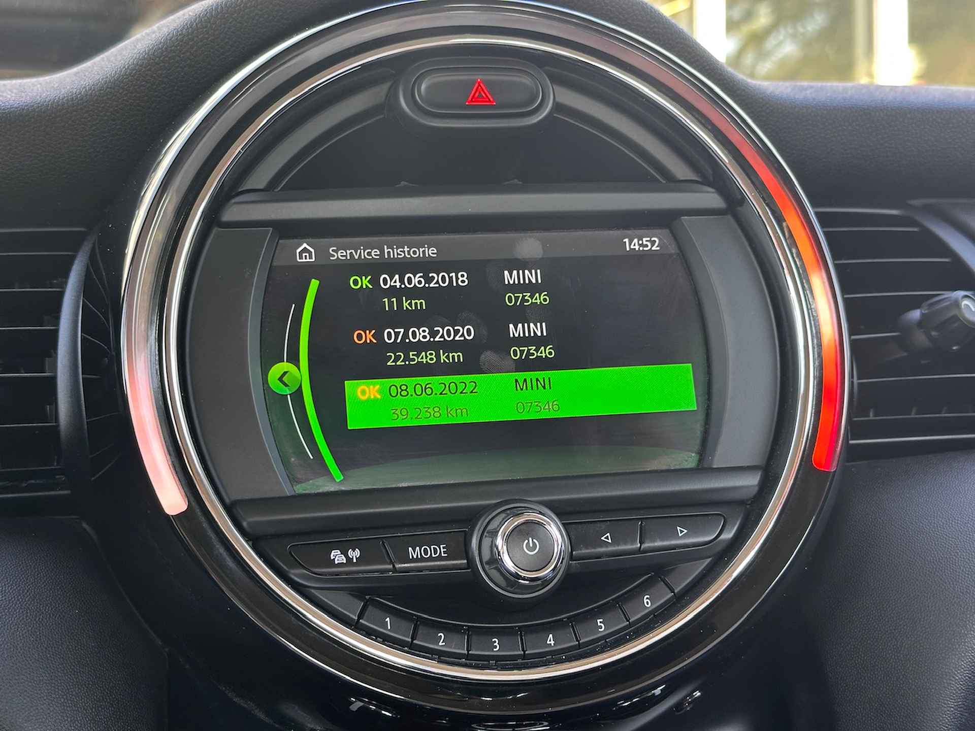 MINI Mini 3-Deurs (f56) 1.5 One First | Navigatie | Airco | Apple CarPlay | Cruise Control - 20/27