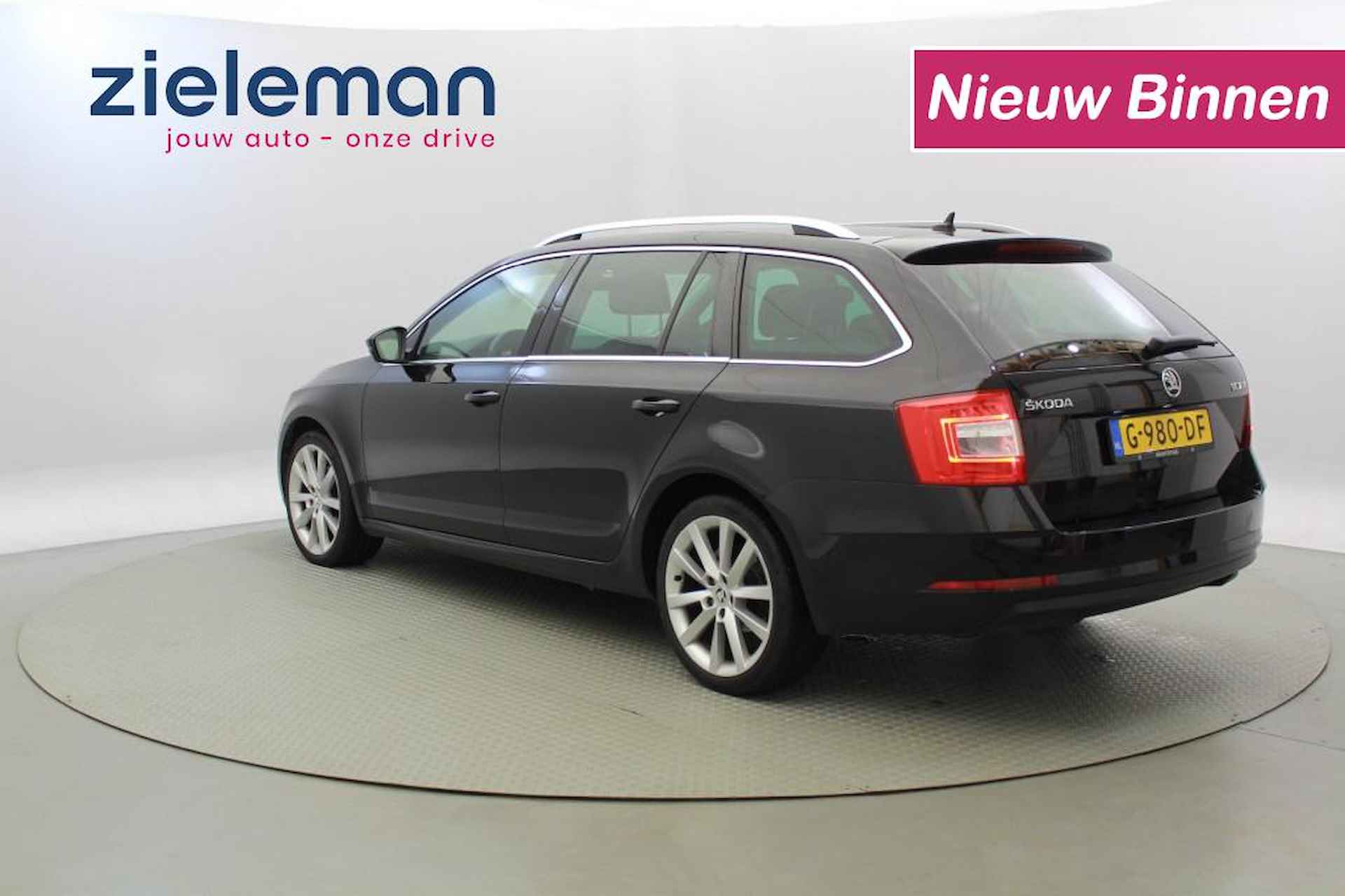 SKODA Octavia 1.5 TSI Combi Business Edition - Carplay, Stoelverw. - 3/25