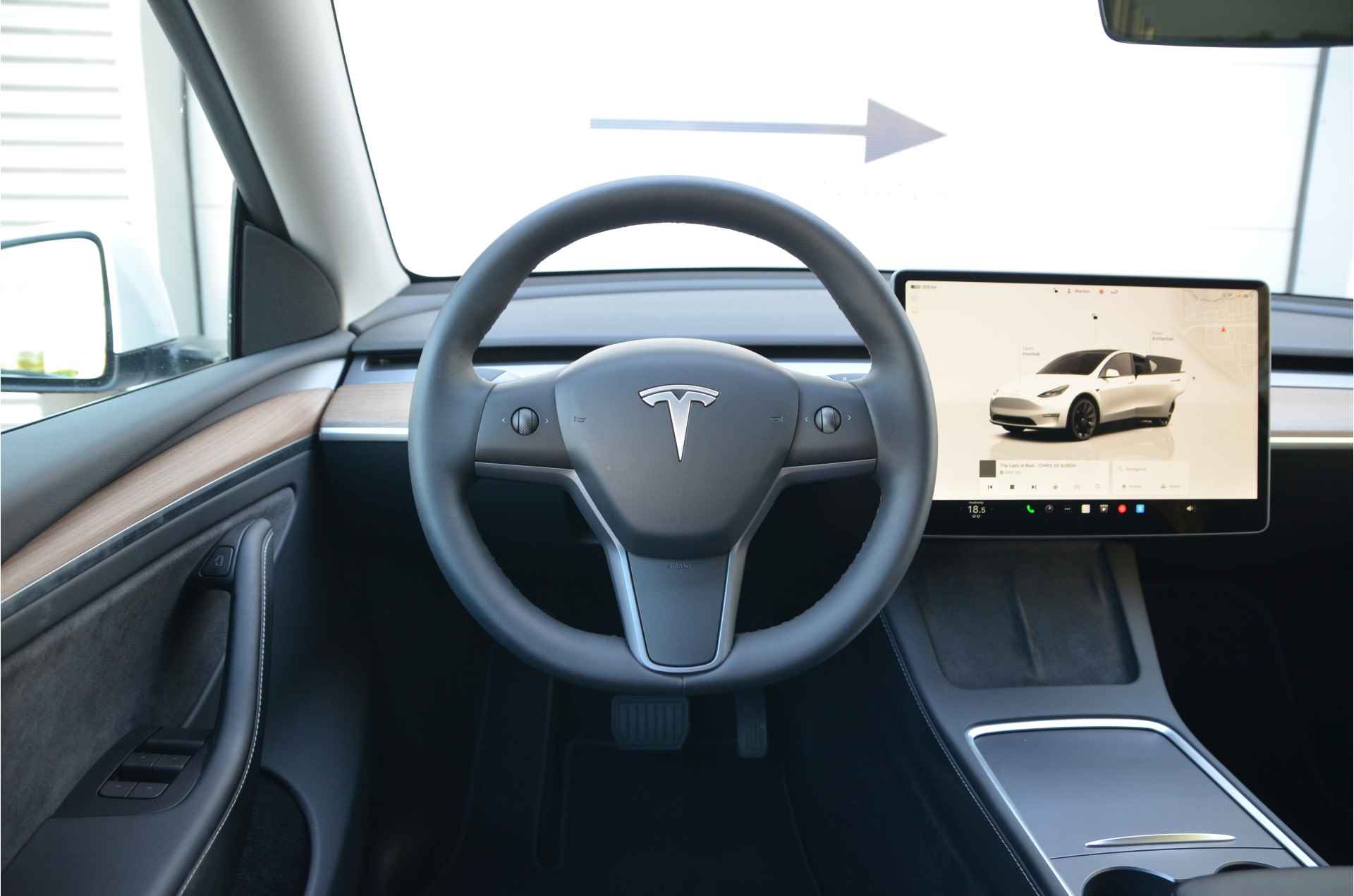 Tesla Model Y Long Range AWD 75 kWh AutoPilot, 20", BTW auto! - 14/34