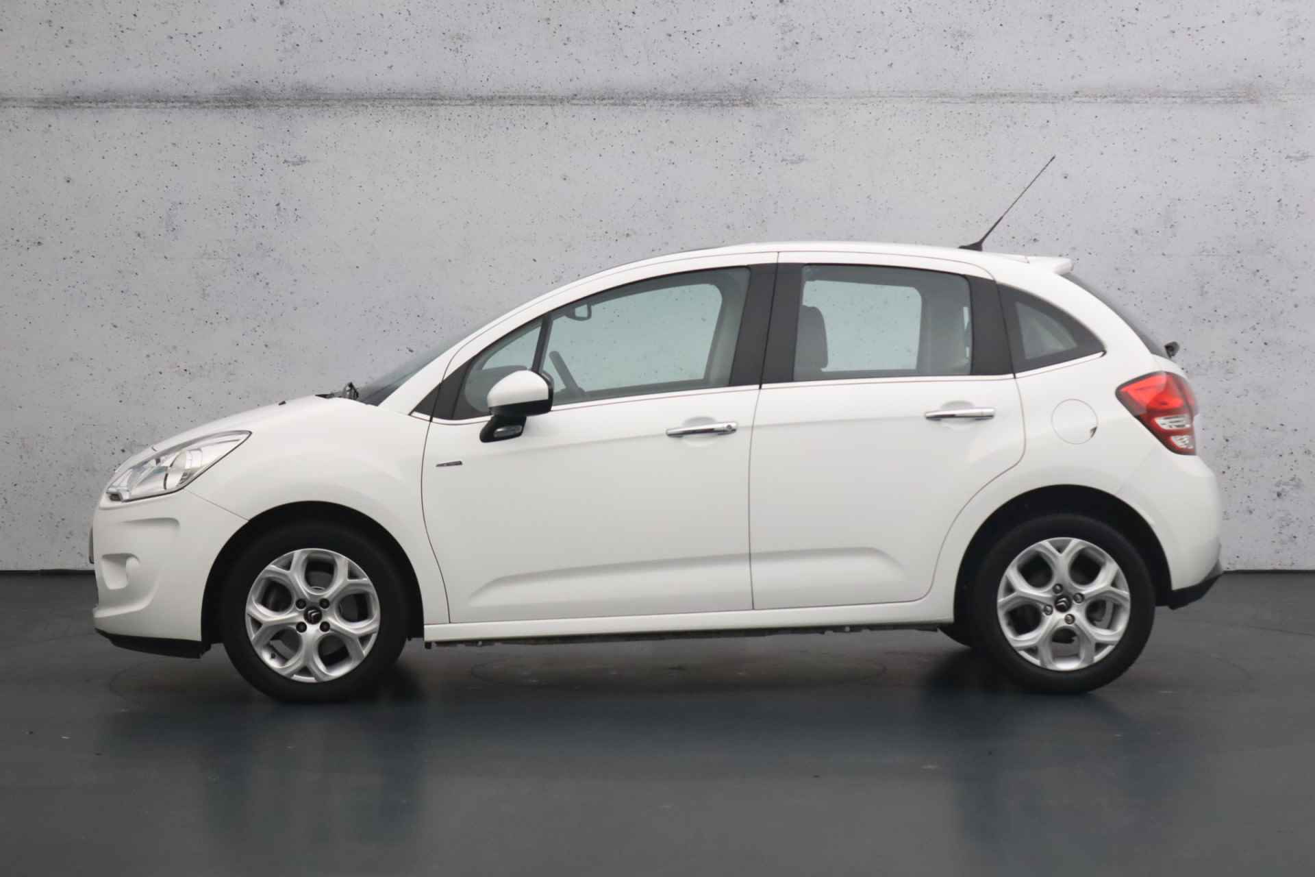 Citroën C3 1.6 VTi Exclusive | Airconditioning | Cruise control | Parkeersensoren | Microvezel bekleding - 7/28