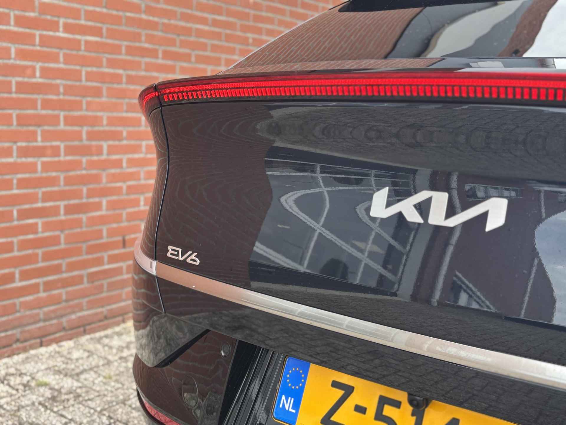 Kia EV6 Edition Advanced 77.4 kWh | €4.000,- korting | 20-inch lichtmetalen velgen | Matrix LED-koplampen | Elektrisch verstelbare stoelen - 26/28