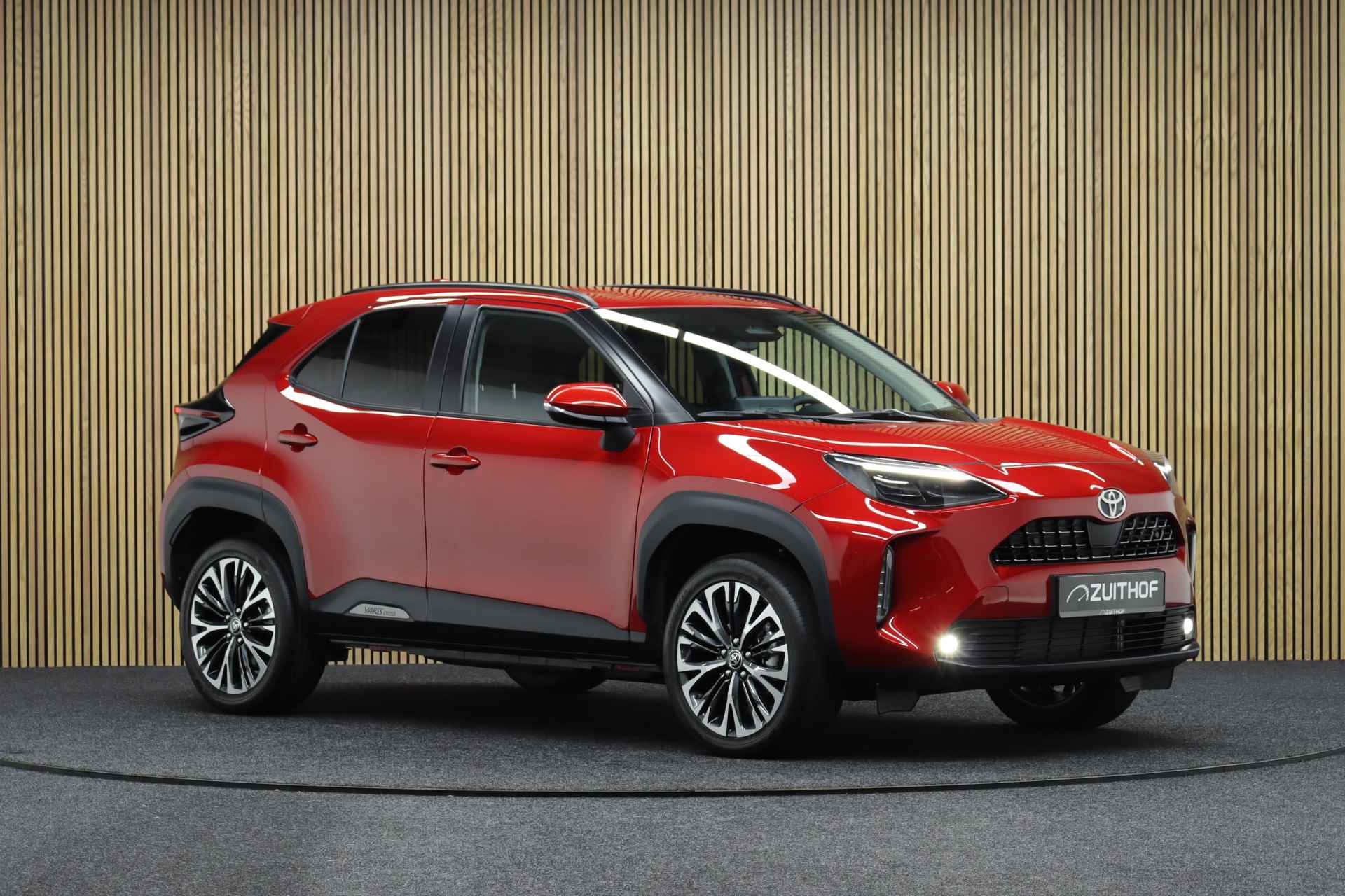 Toyota Yaris Cross 1.5 Hybrid 130 Executive Premium Pack | Facelift | Nieuw uit voorraad leverbaar | € 3.350,- voorraad voordeel! | Winter-pakket | Safety-pakket - 9/37