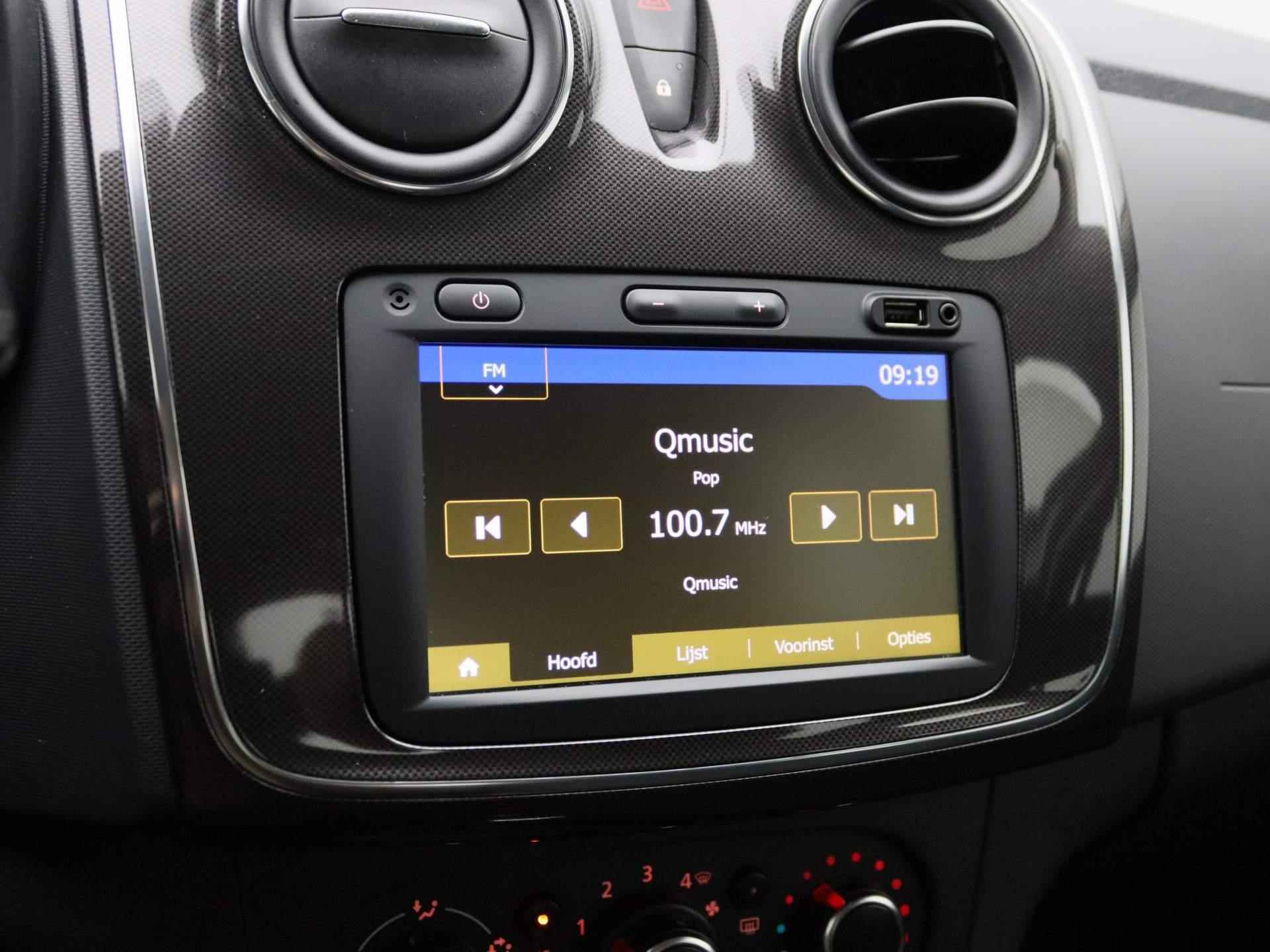 Dacia Sandero 0.9 TCe Easy-R Comfort Automaat | Navi | Airco | Bluetooth | Cruise | DAB | LED | Pack Medianav | Slechts 15.320 km! | - 28/36