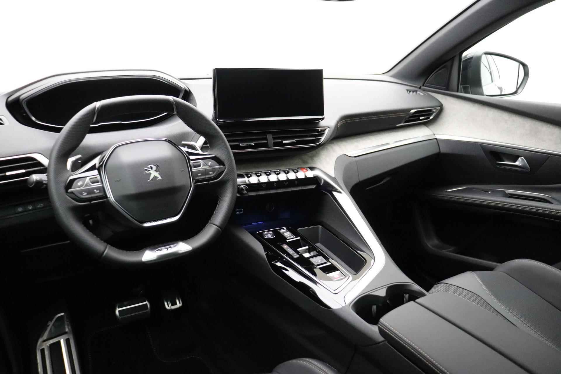 Peugeot 5008 1.2 PureTech GT | Automaat | Panoramadak | 7 persoons | Navigatie | Lichtmetalen velgen | Achteruitrijcamera | Parkeersensoren voor en achter | Cruise control - 20/40