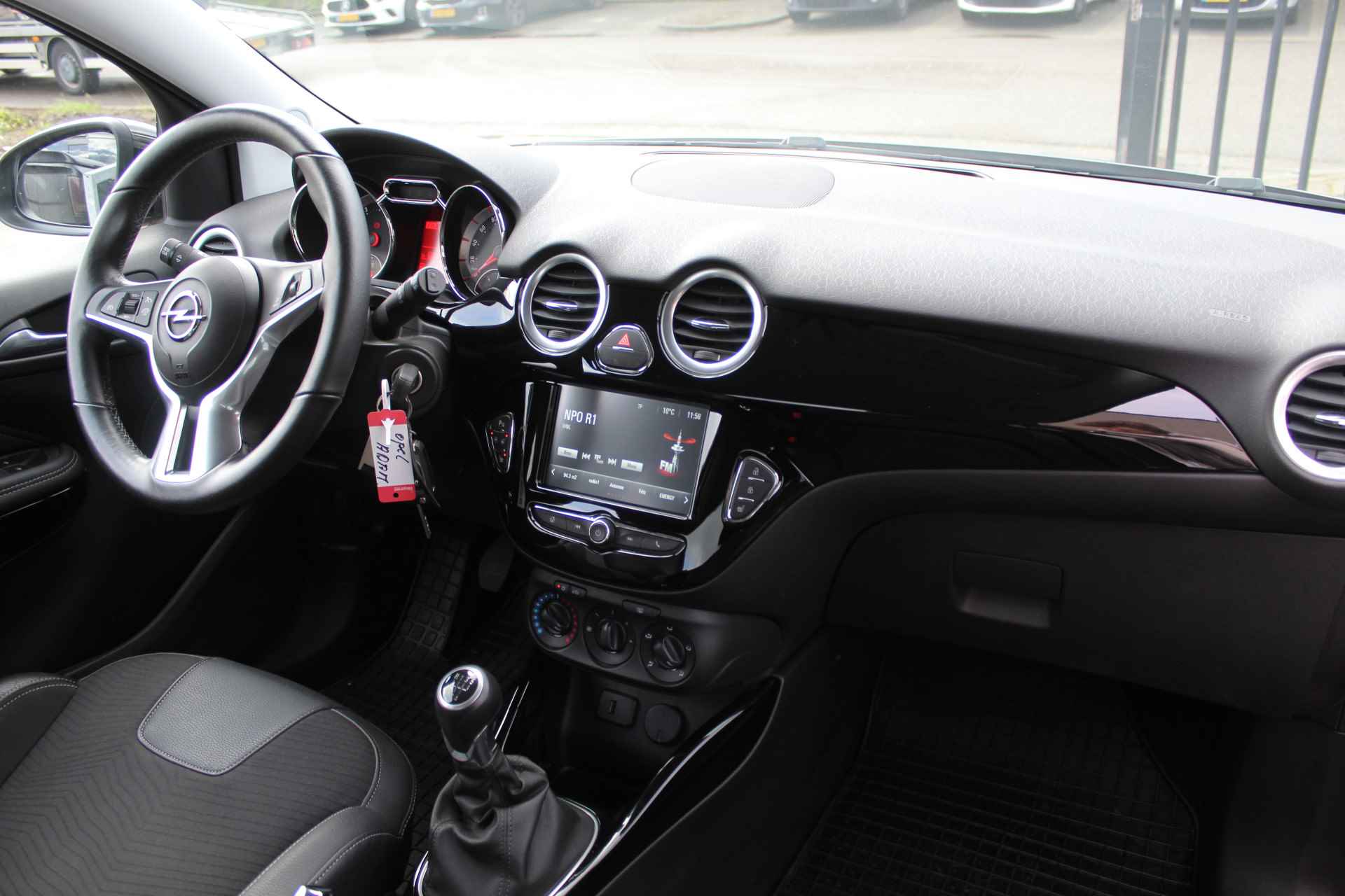 Opel ADAM 1.2 Airco/Stoel&Stuurverwarming/Apple Carplay/Cruise Control/Parkeersensoren/Bluetooth 25.000KM - 2/26