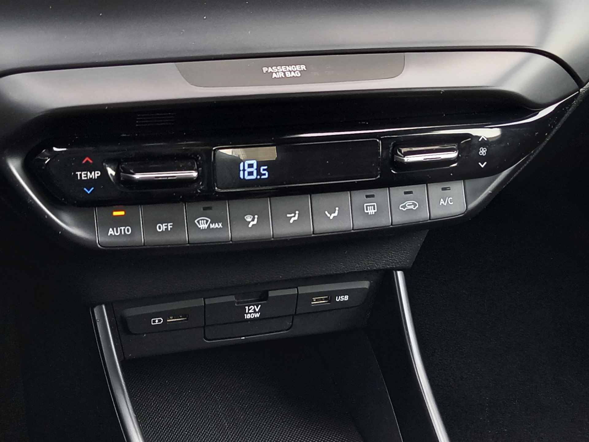 Hyundai i20 1.0 T-GDI Comfort met o.a. Apple/Android Navigatie, Stoel en stuur verwarming, Climate Control - 20/36