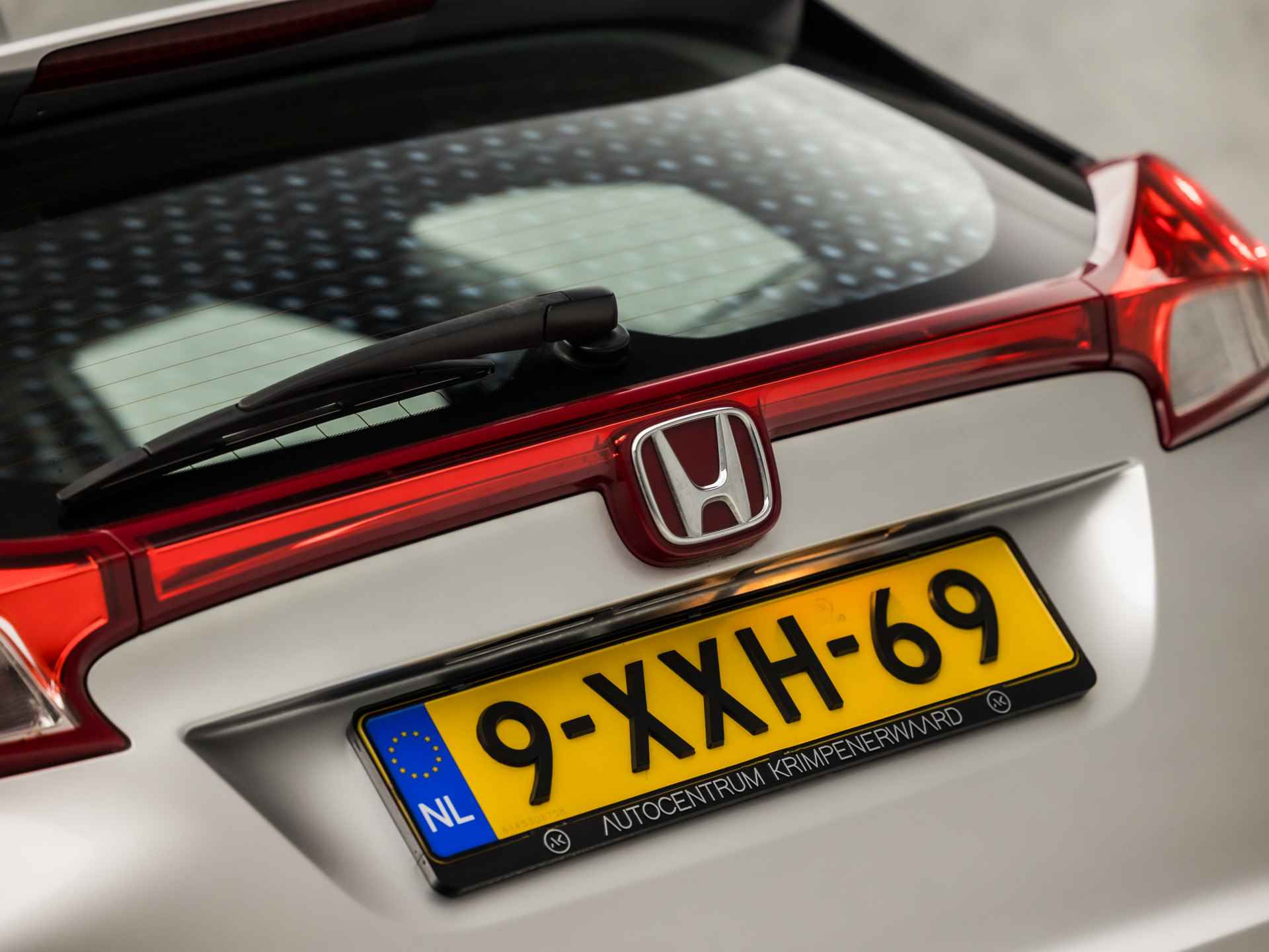 Honda Civic Tourer 1.6D Comfort (NAVIGATIE, BLUETOOTH, CRUISE, CLIMATE, ELEK PAKKET, ARMSTEUN, SPORTSTOELEN, LM VELGEN, PARKEERSENSOR, TREKHAAK, NIEUWE APK, NIEUWSTAAT) - 28/35