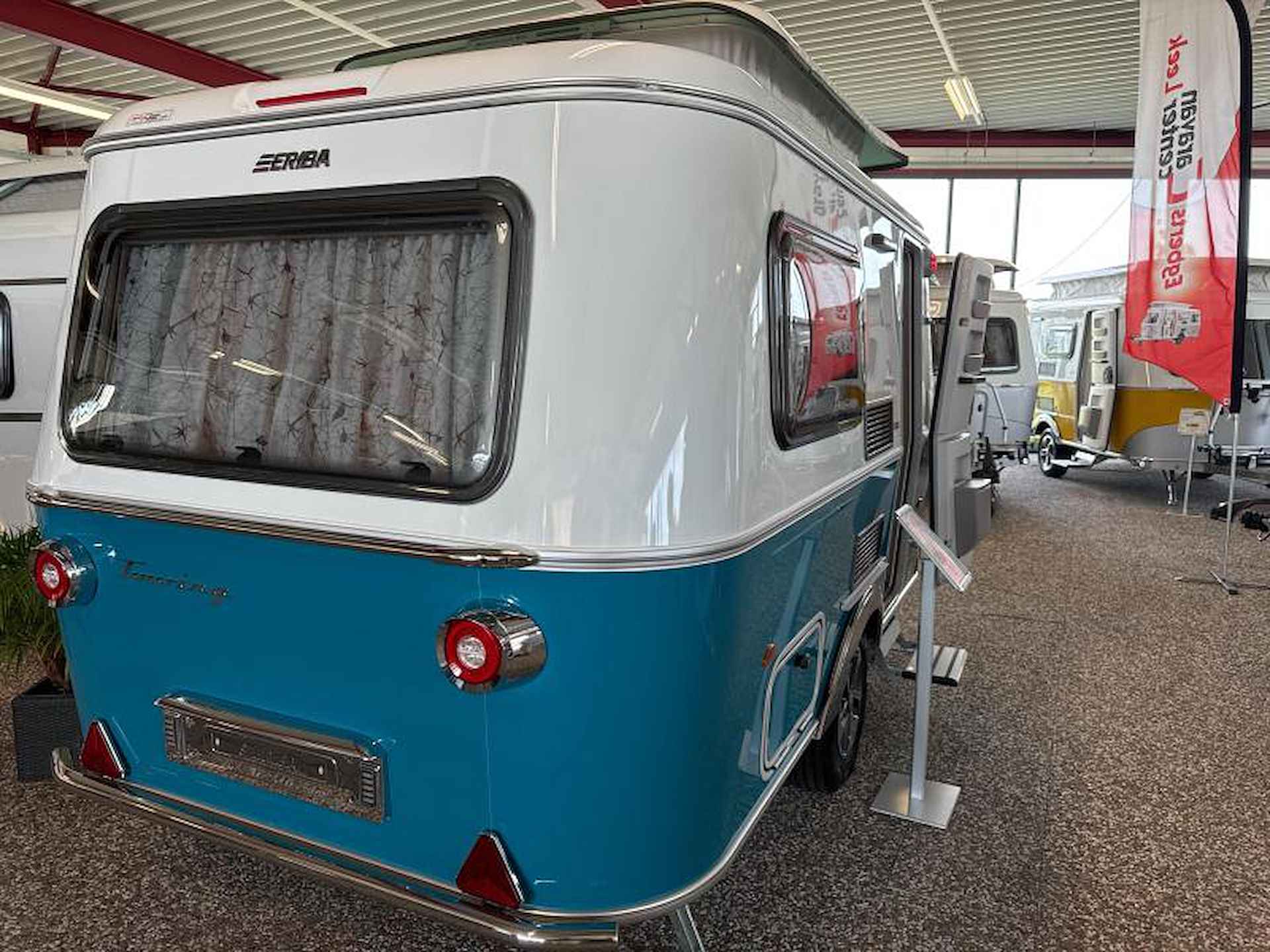 Eriba Touring 320 Harbour Blue - 12/13